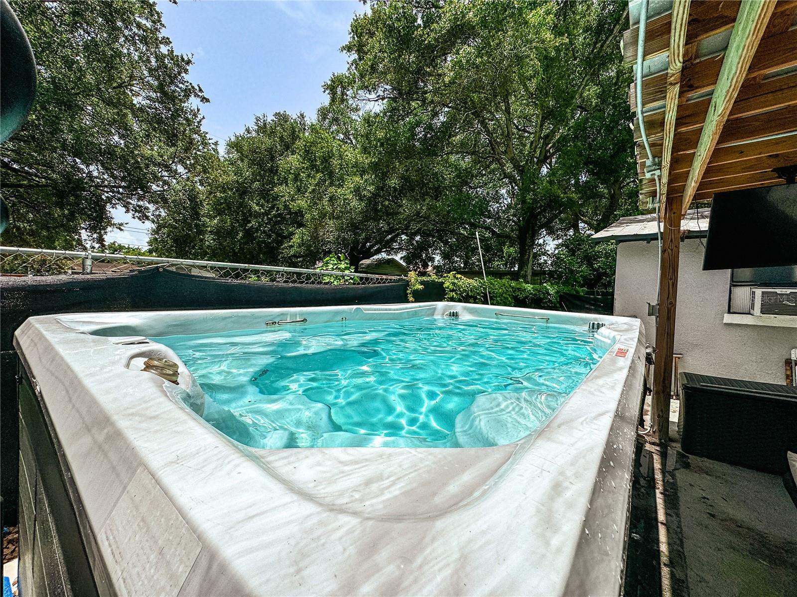 1516 E 31ST AVE, TAMPA, FL, 33610