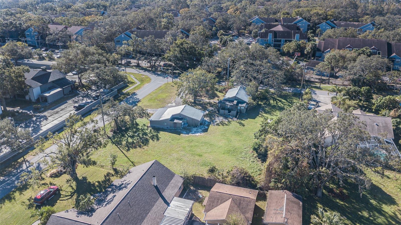 3405 W KENYON AVE, TAMPA, FL, 33614