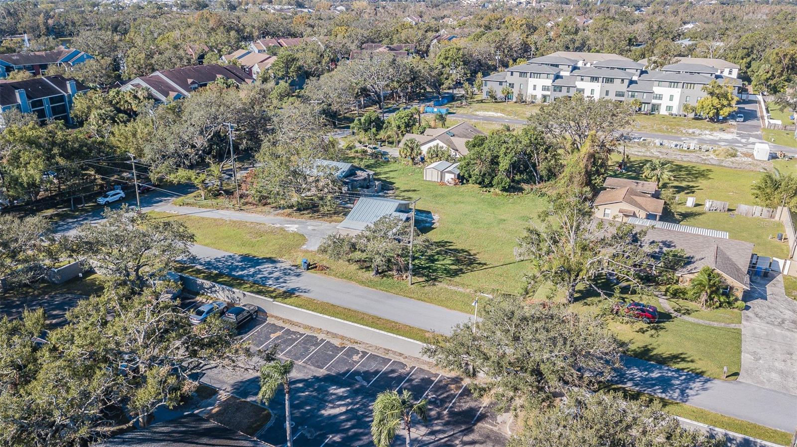 3405 W KENYON AVE, TAMPA, FL, 33614