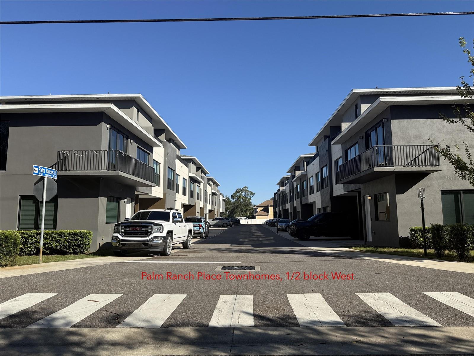 3405 W KENYON AVE, TAMPA, FL, 33614