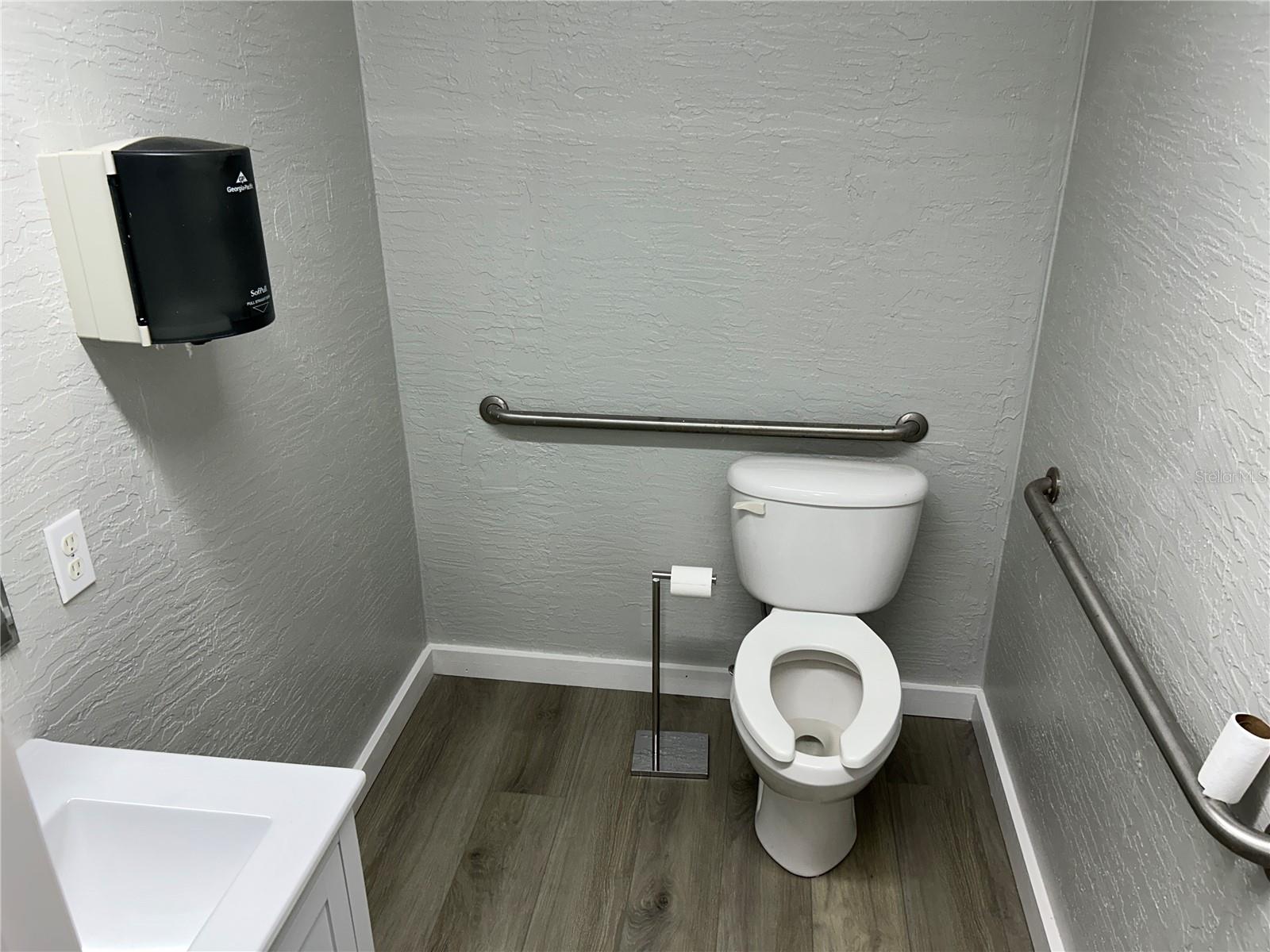 9579 98TH  HWY  441 HWY, OCALA, FL, 34476