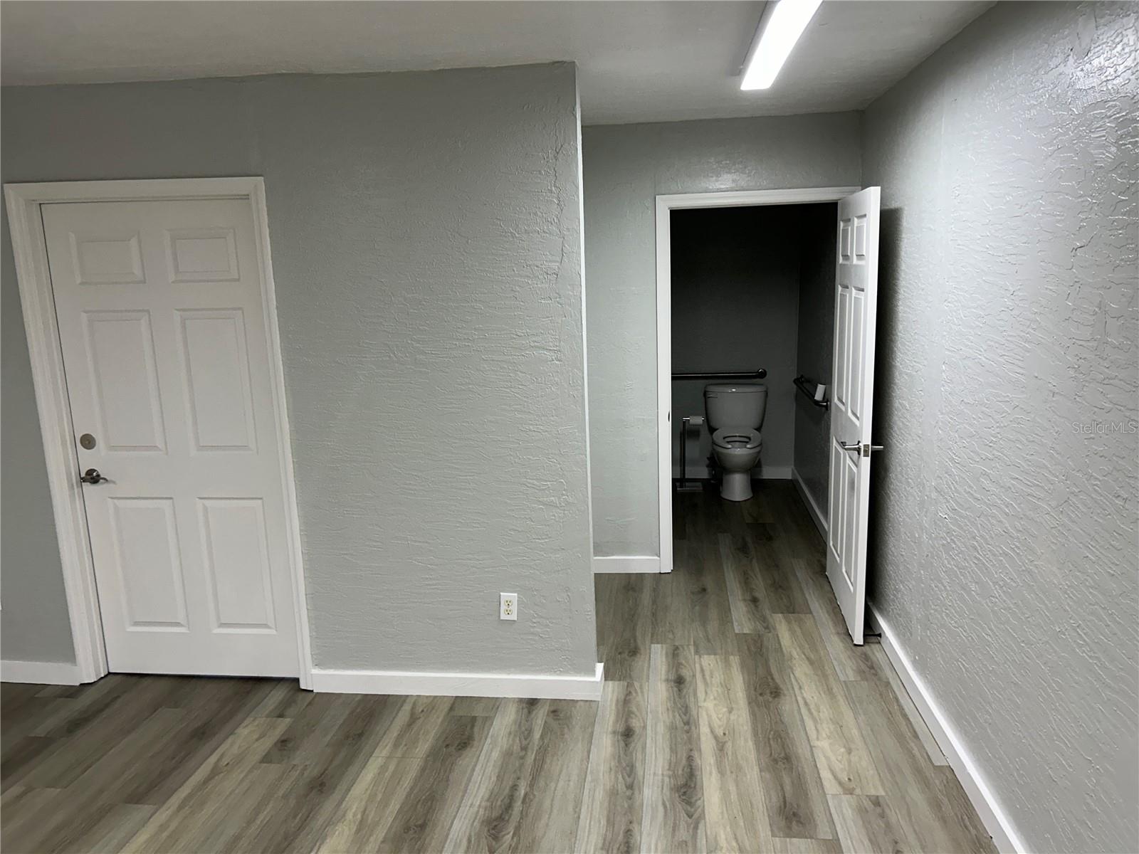 9579 98TH  HWY  441 HWY, OCALA, FL, 34476