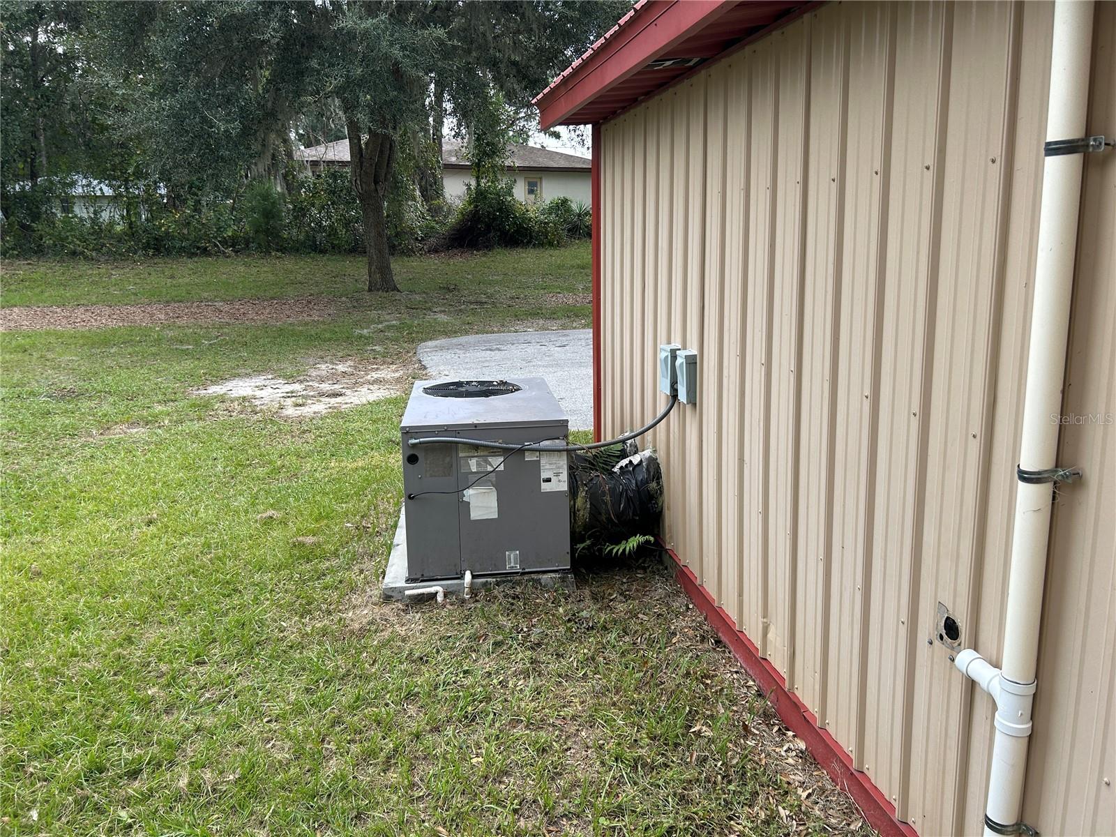 9579 98TH  HWY  441 HWY, OCALA, FL, 34476