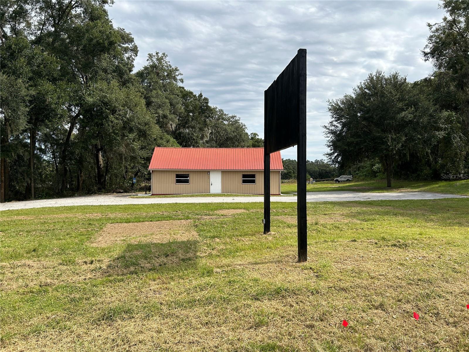 9579 98TH  HWY  441 HWY, OCALA, FL, 34476