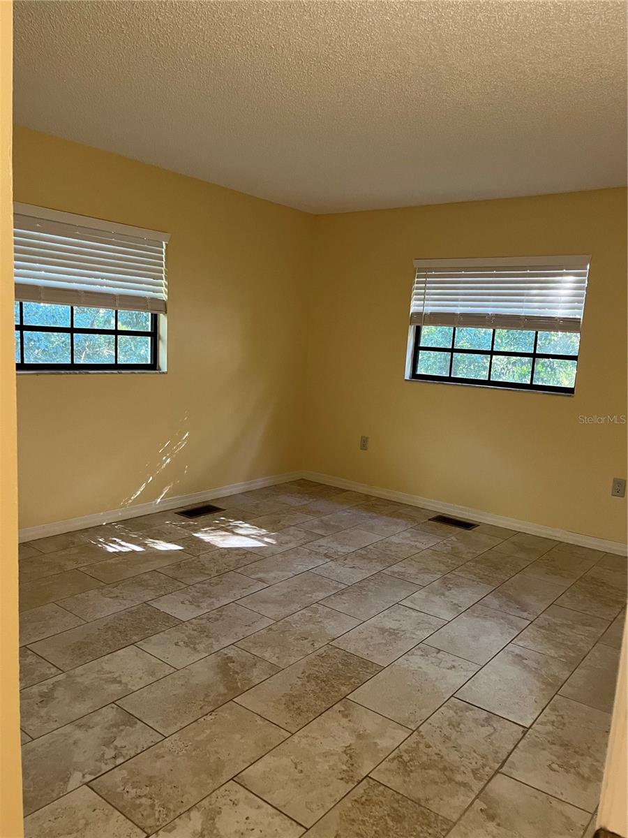 1510 E 1ST AVE, MOUNT DORA, FL, 32757