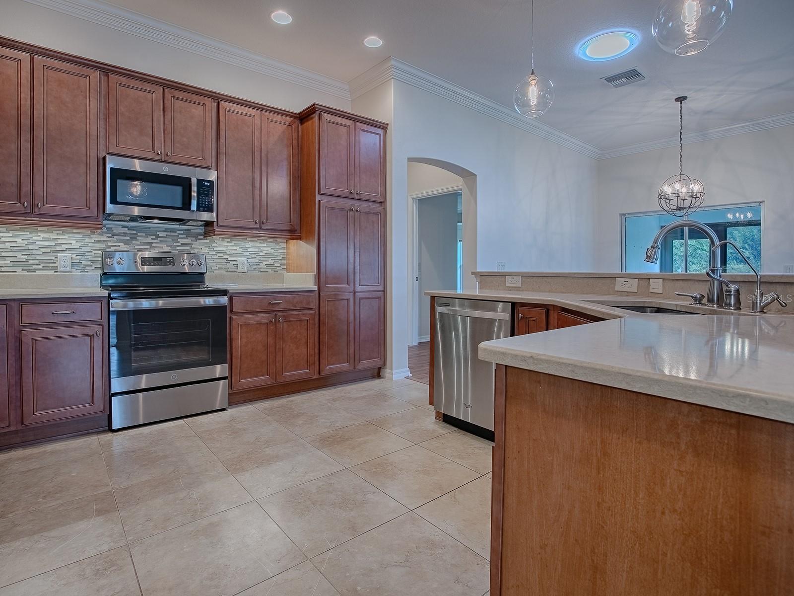 3076 BLACKSTOCK WAY, THE VILLAGES, FL, 32163