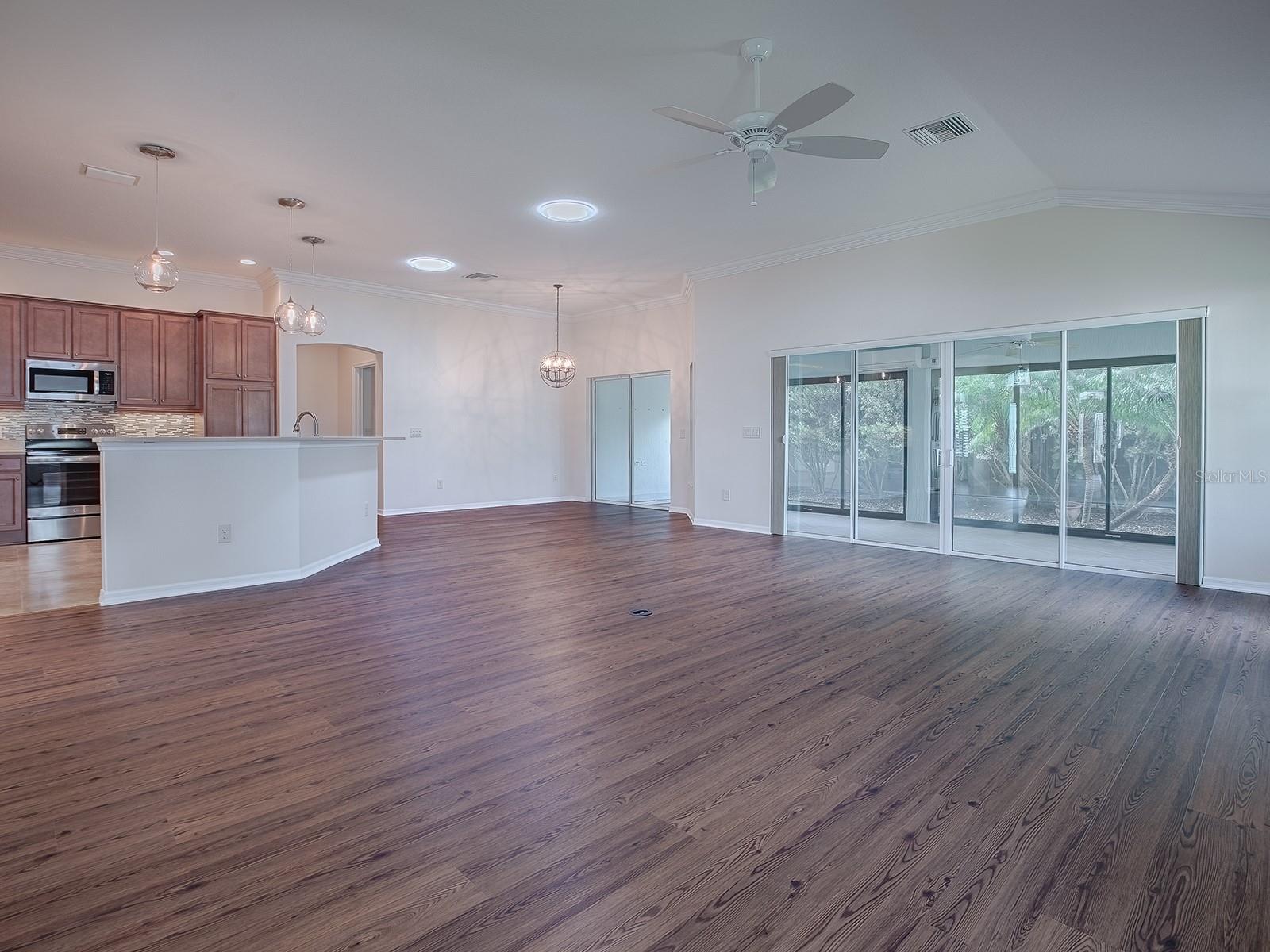 3076 BLACKSTOCK WAY, THE VILLAGES, FL, 32163