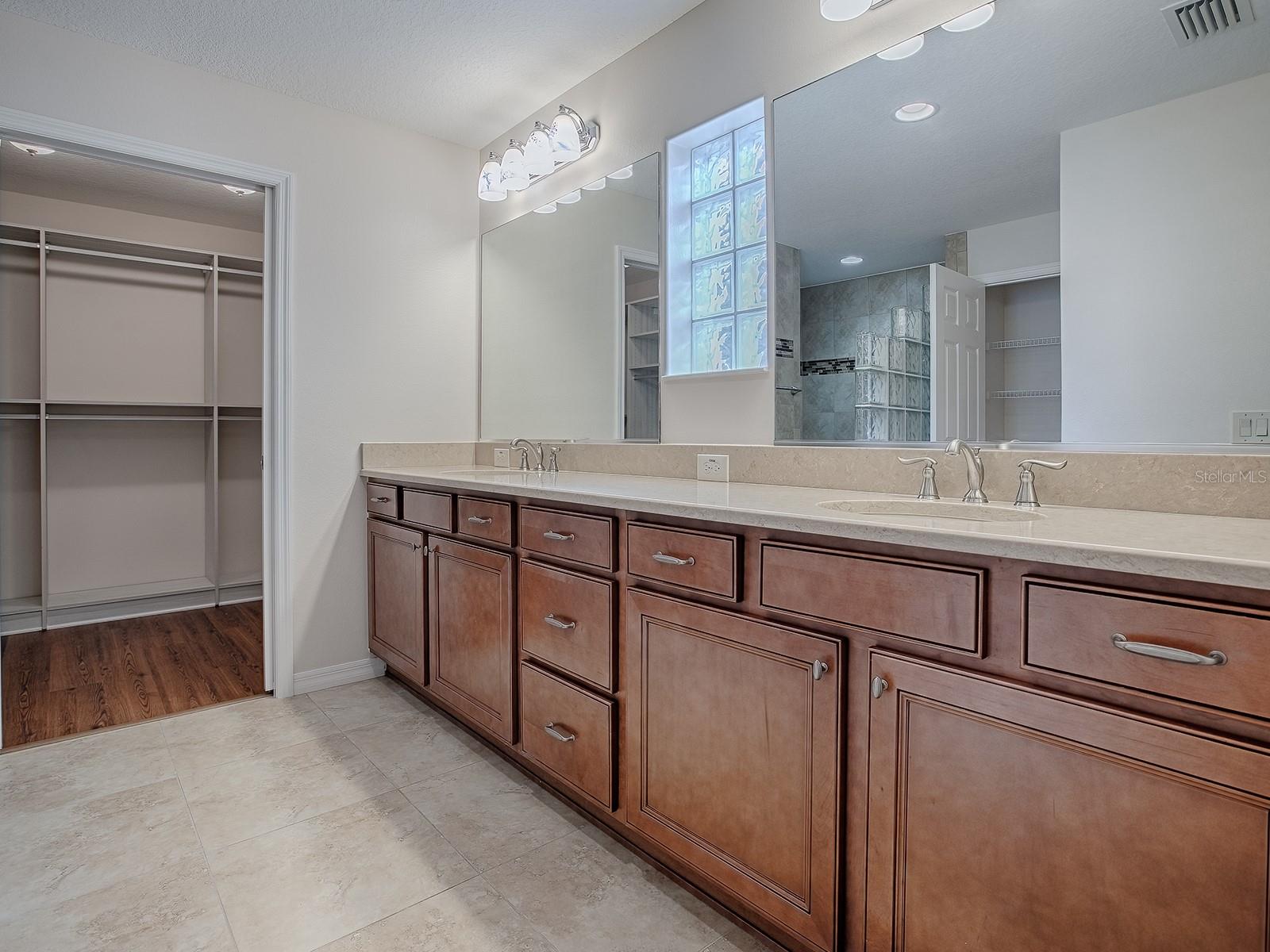 3076 BLACKSTOCK WAY, THE VILLAGES, FL, 32163