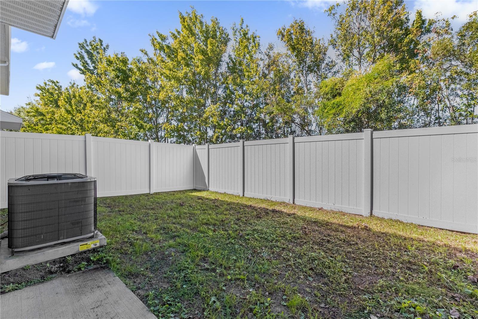 452 LAKE SHORE PKWY, DAVENPORT, FL, 33896