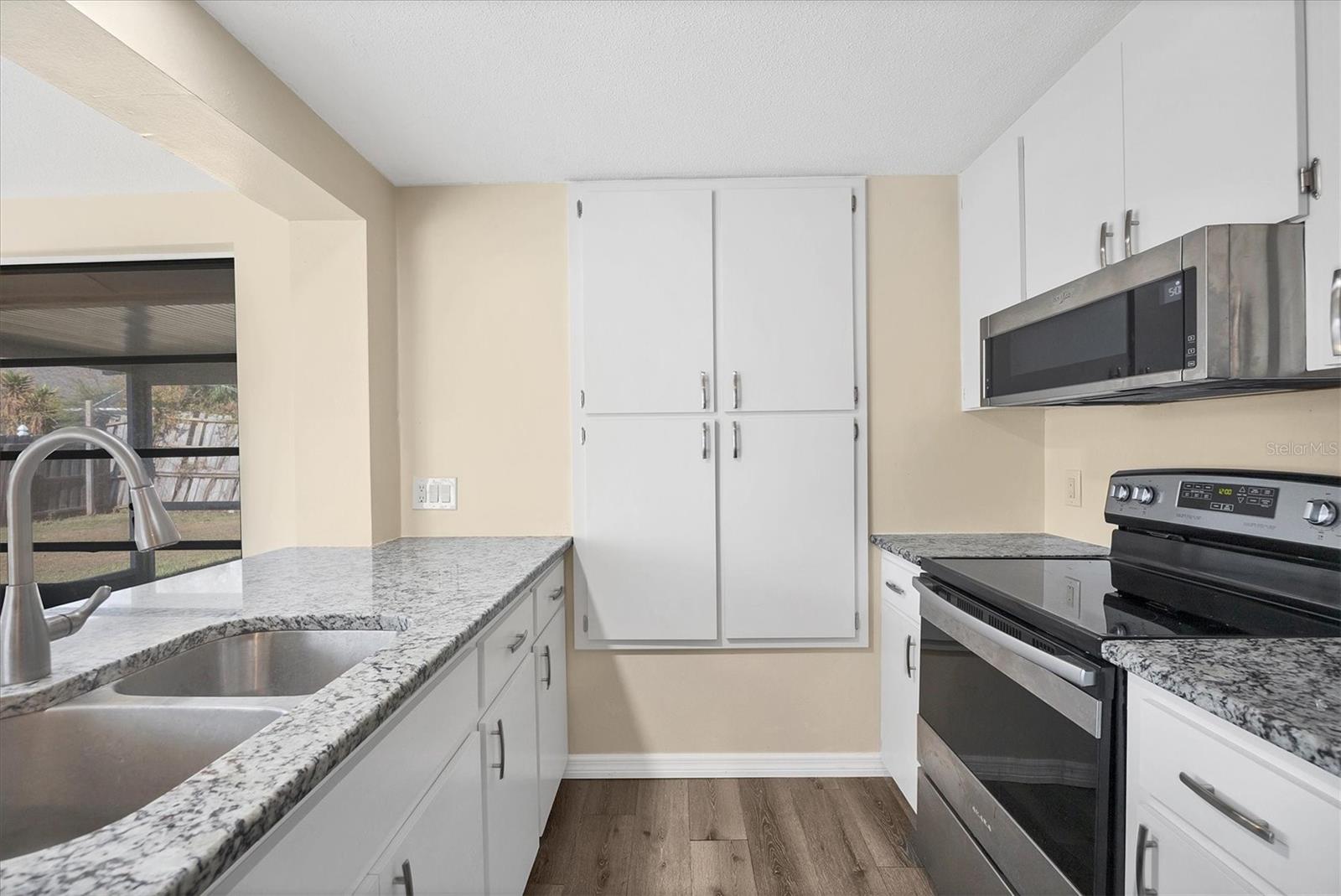 400 BLUEBELL RD, VENICE, FL, 34293