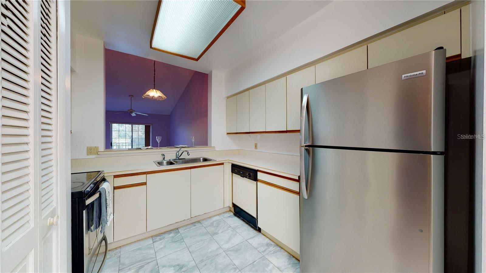 100 RIVERS EDGE LN, PALM COAST, FL, 32137