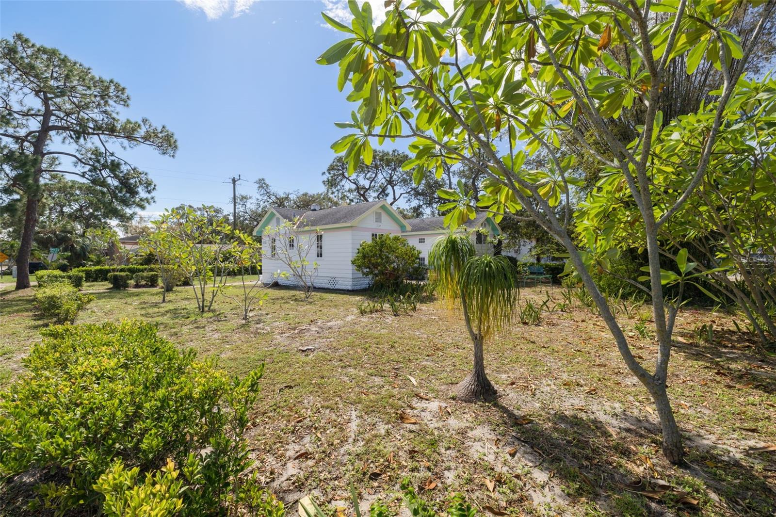 2755 EDWARDS AVE S, ST PETERSBURG, FL, 33705