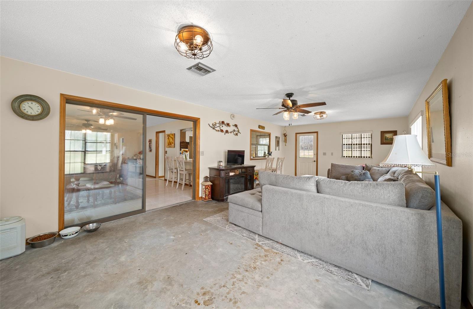 36849 HILLTOP DR, FRUITLAND PARK, FL, 34731