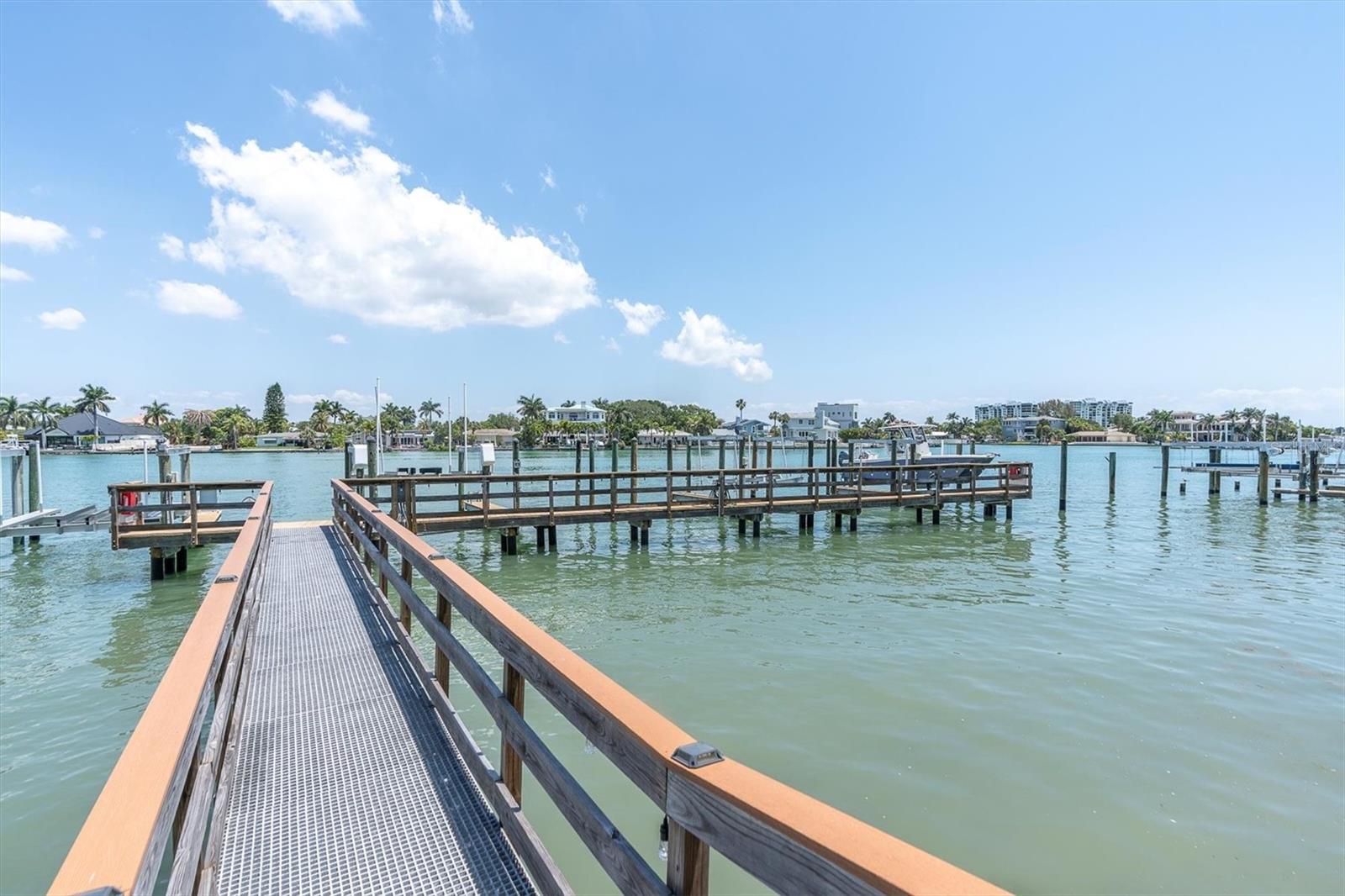 10133 GULF BLVD #E3, TREASURE ISLAND, FL, 33706