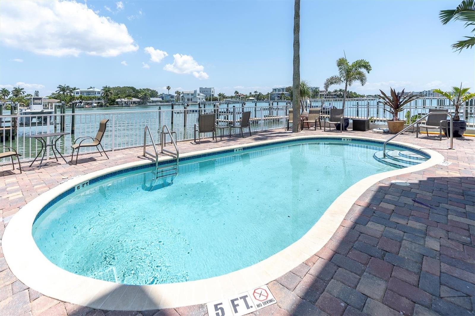 10133 GULF BLVD #E3, TREASURE ISLAND, FL, 33706