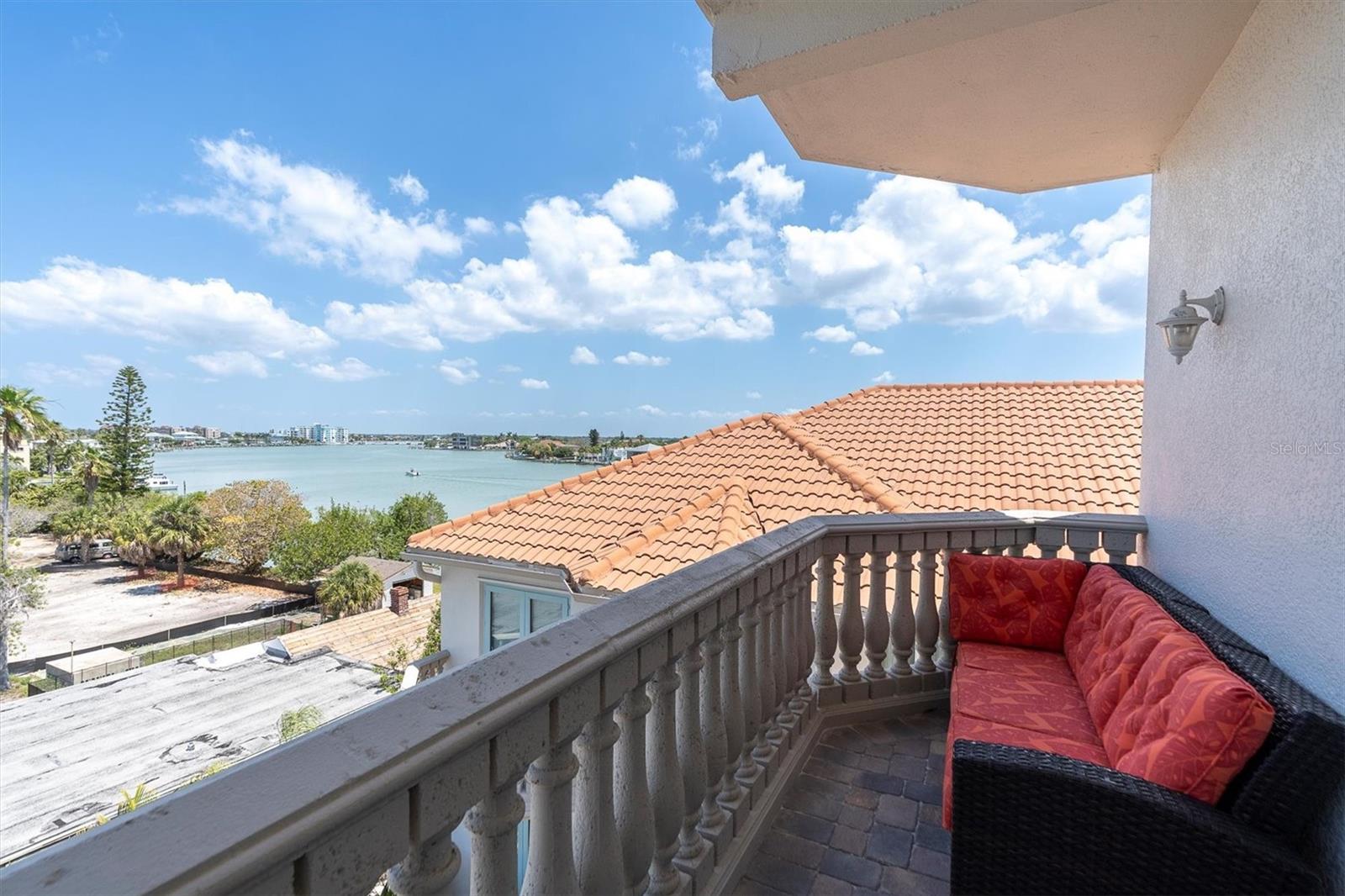 10133 GULF BLVD #E3, TREASURE ISLAND, FL, 33706