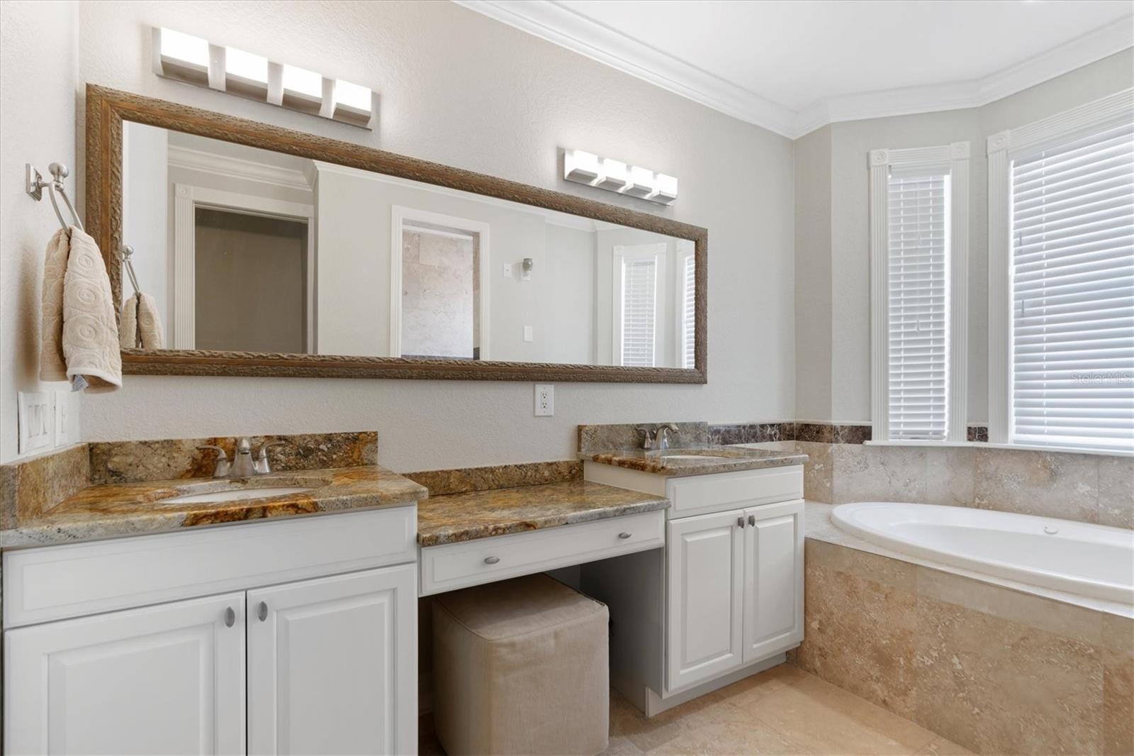 10133 GULF BLVD #E3, TREASURE ISLAND, FL, 33706