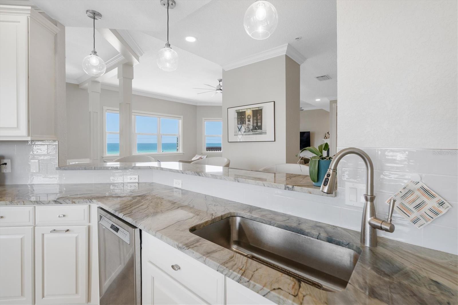 10133 GULF BLVD #E3, TREASURE ISLAND, FL, 33706