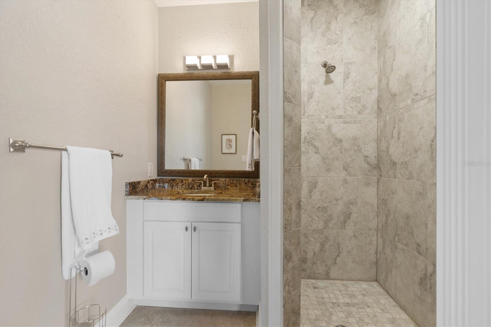 10133 GULF BLVD #E3, TREASURE ISLAND, FL, 33706