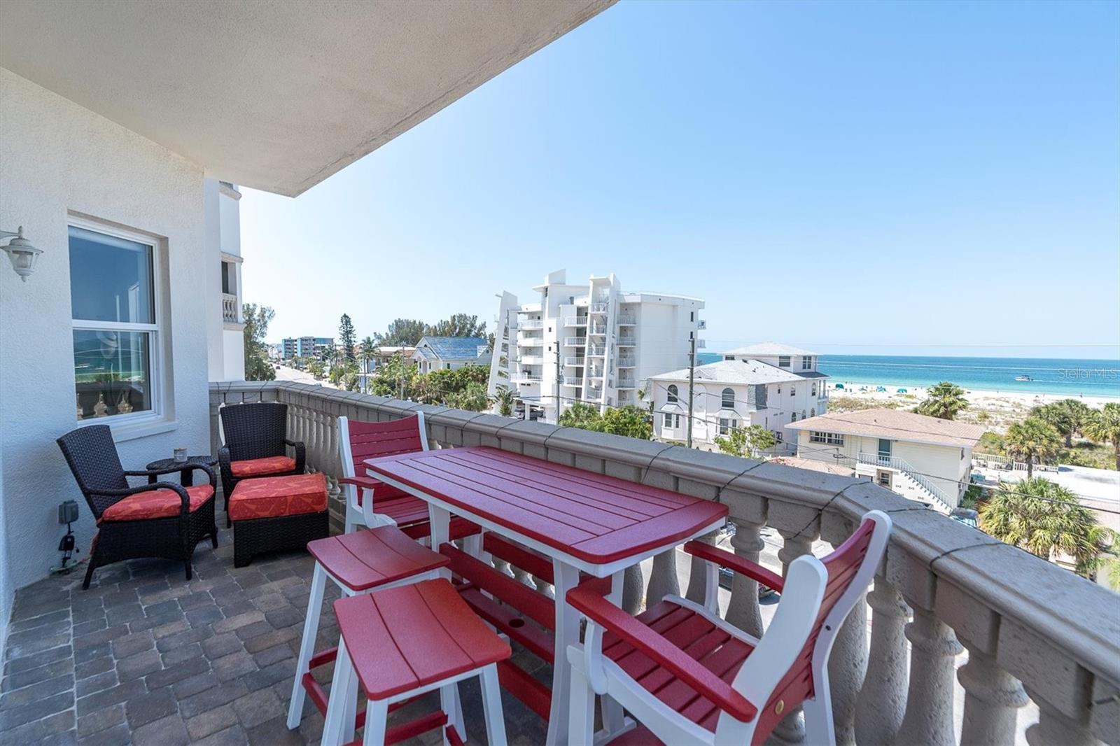 10133 GULF BLVD #E3, TREASURE ISLAND, FL, 33706