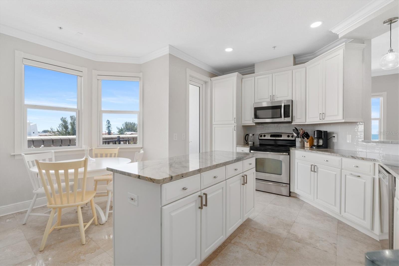 10133 GULF BLVD #E3, TREASURE ISLAND, FL, 33706