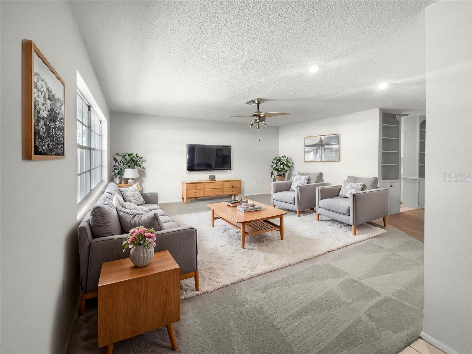 46 COLUMBINE TRL, DEBARY, FL, 32713