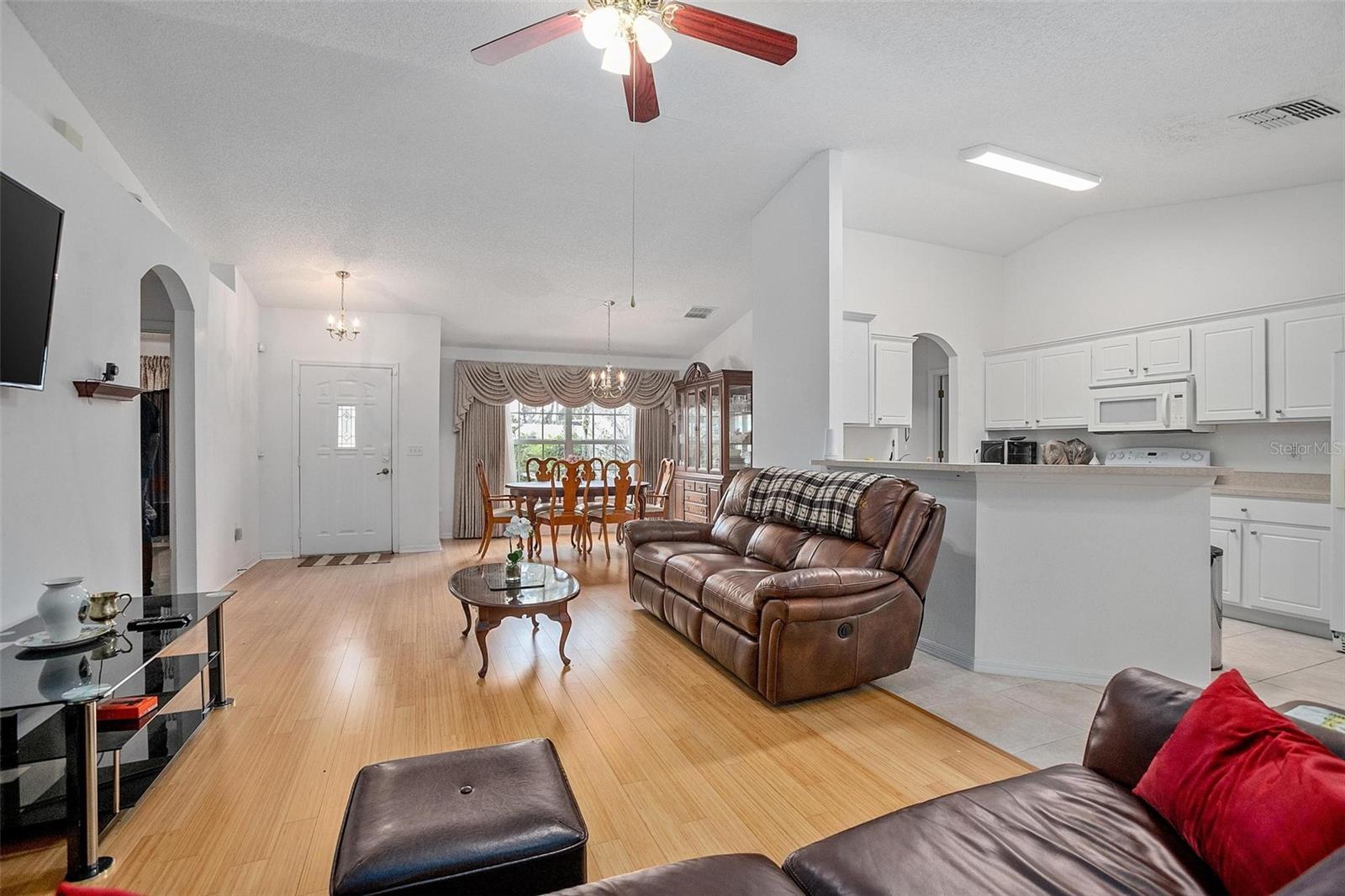1211 HUMPHREY BLVD, DELTONA, FL, 32738