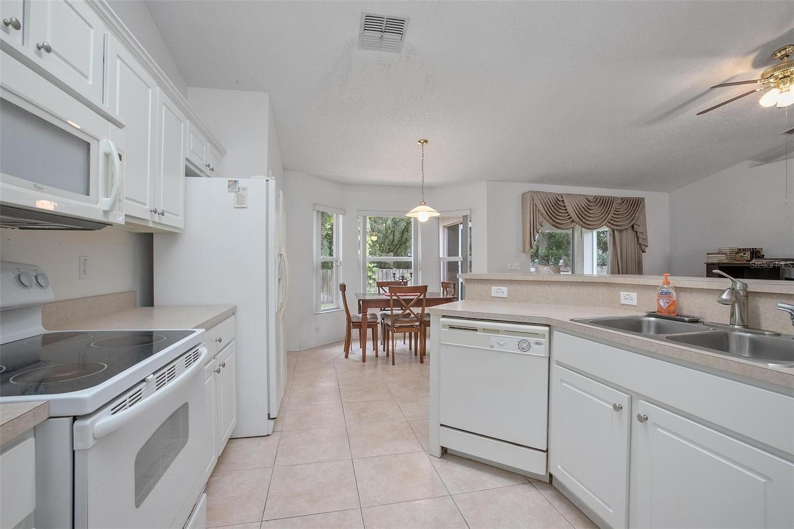 1211 HUMPHREY BLVD, DELTONA, FL, 32738