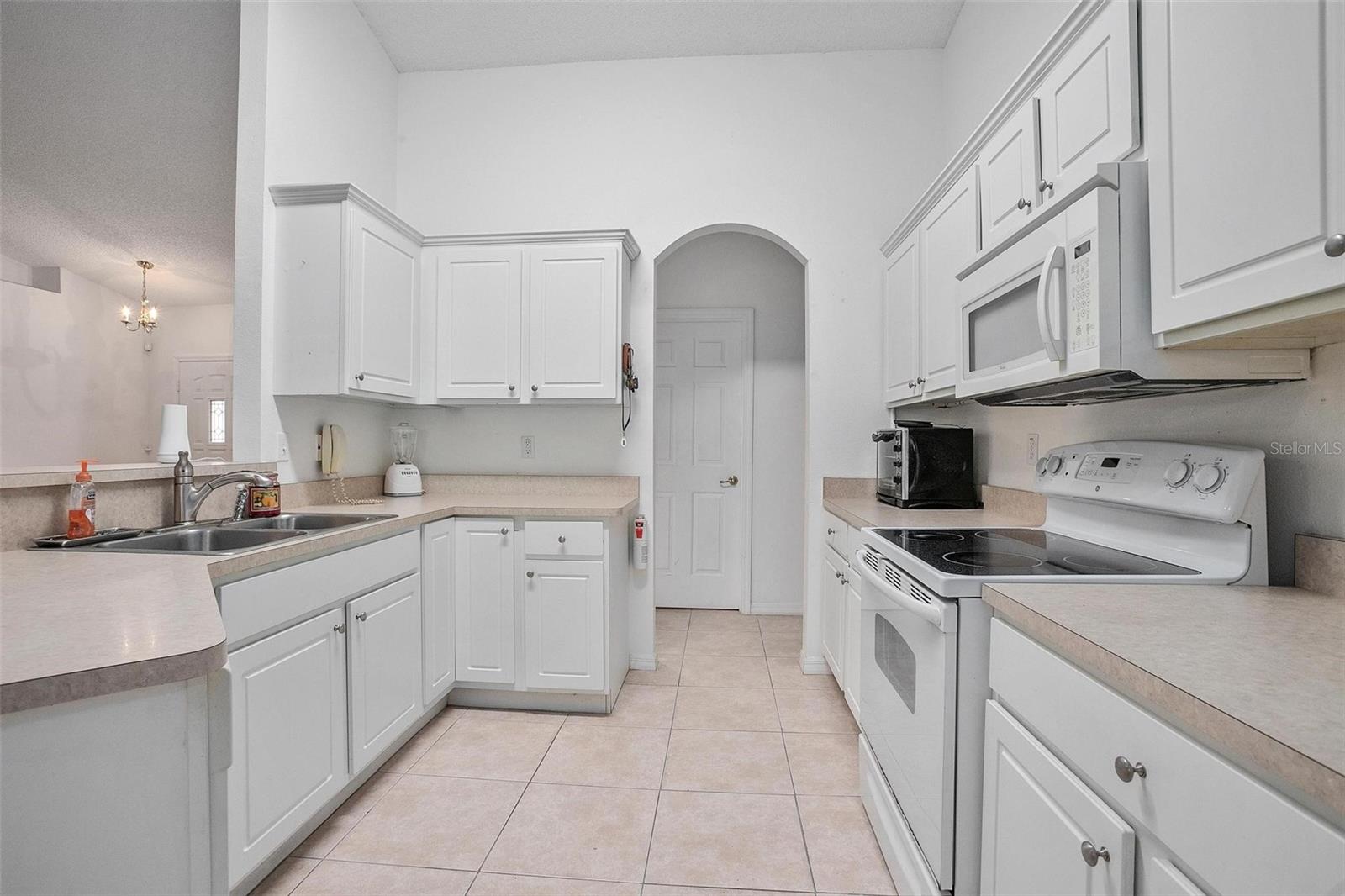 1211 HUMPHREY BLVD, DELTONA, FL, 32738
