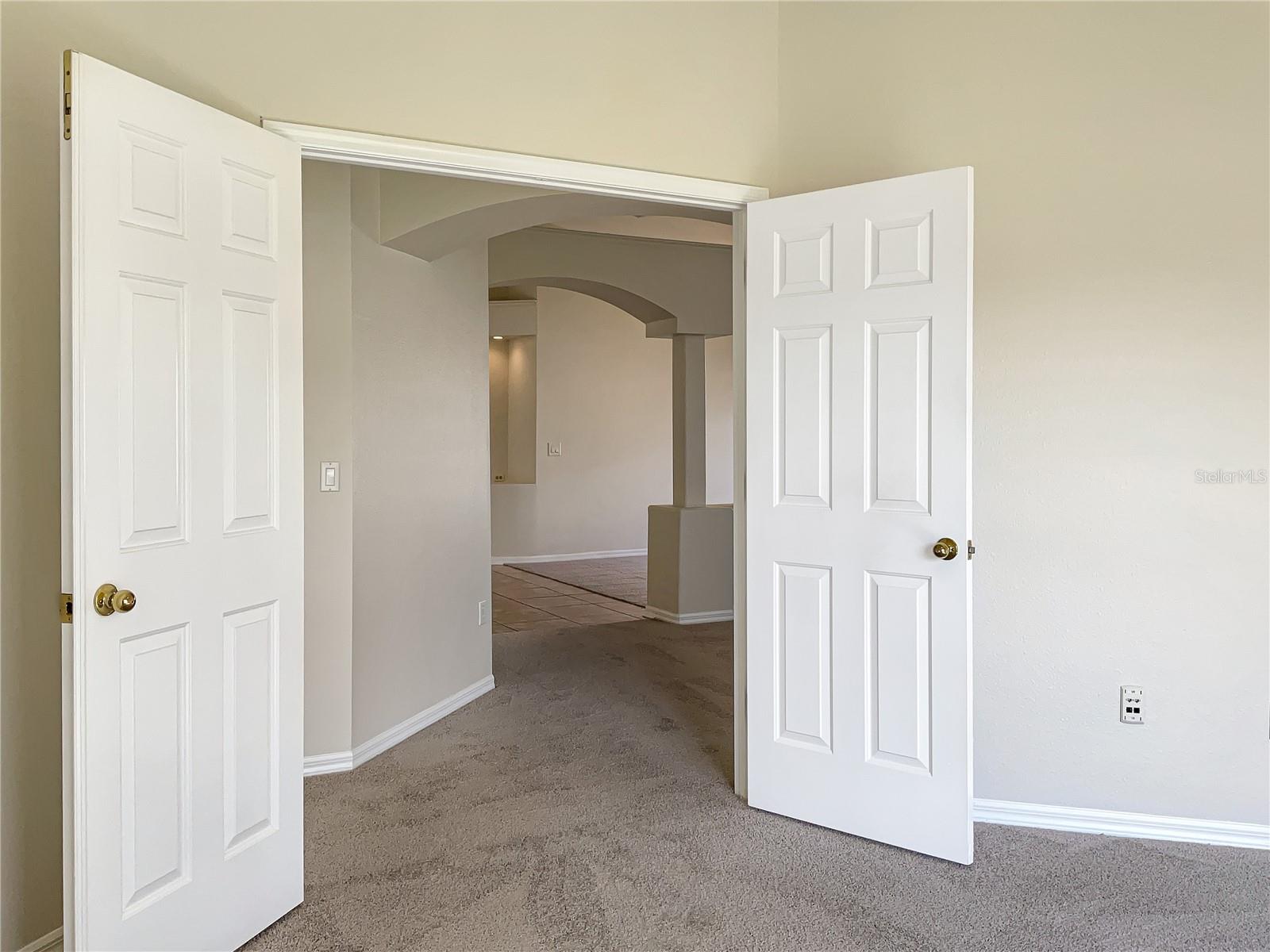 16843 HAWKRIDGE RD, LITHIA, FL, 33547