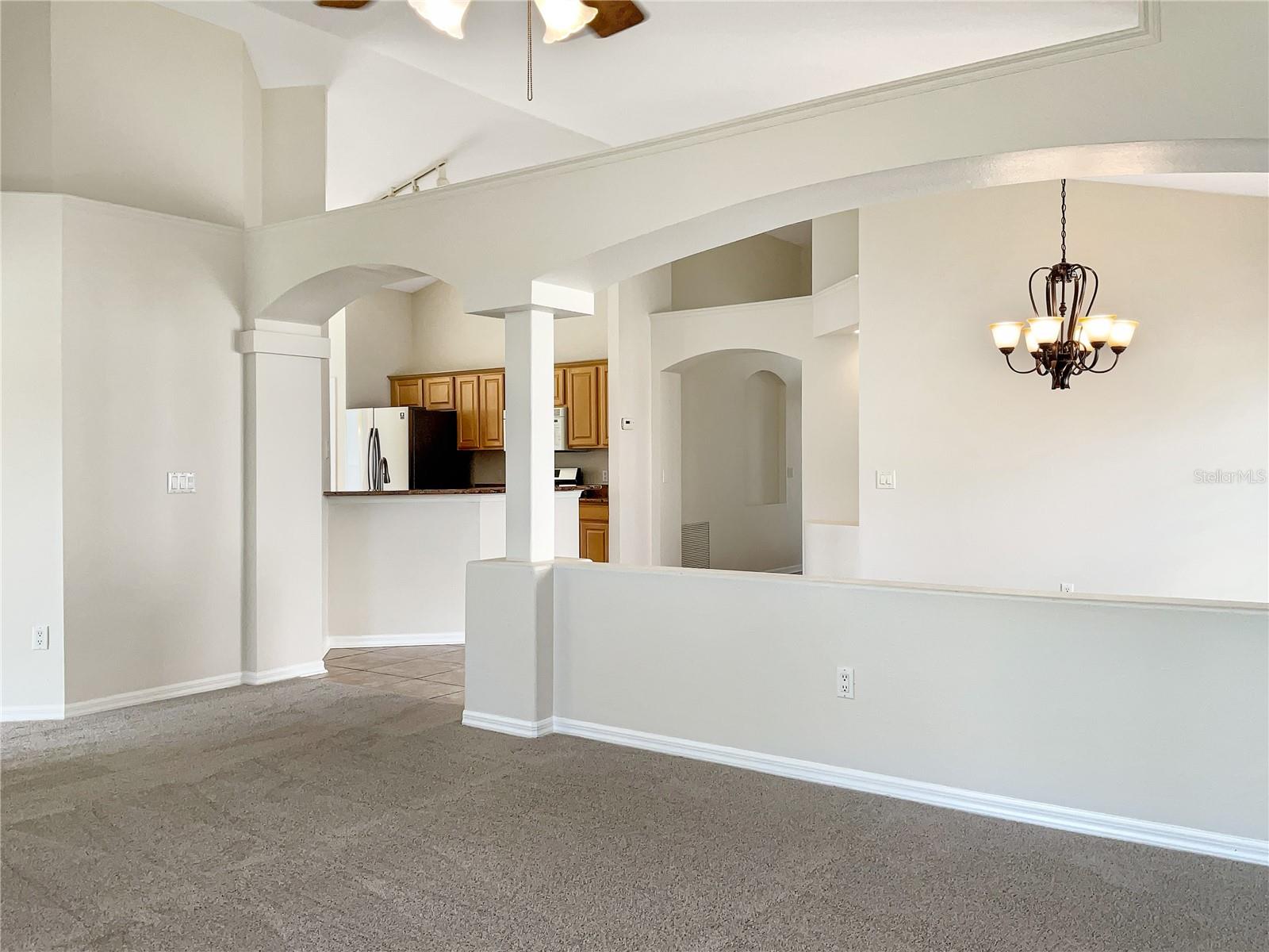 16843 HAWKRIDGE RD, LITHIA, FL, 33547