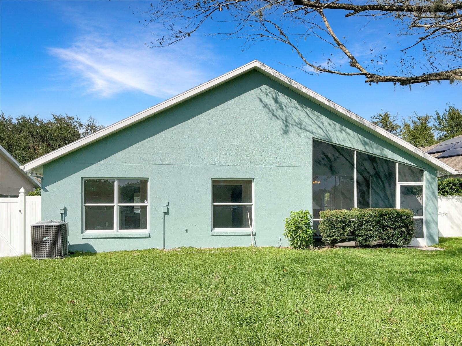 16843 HAWKRIDGE RD, LITHIA, FL, 33547