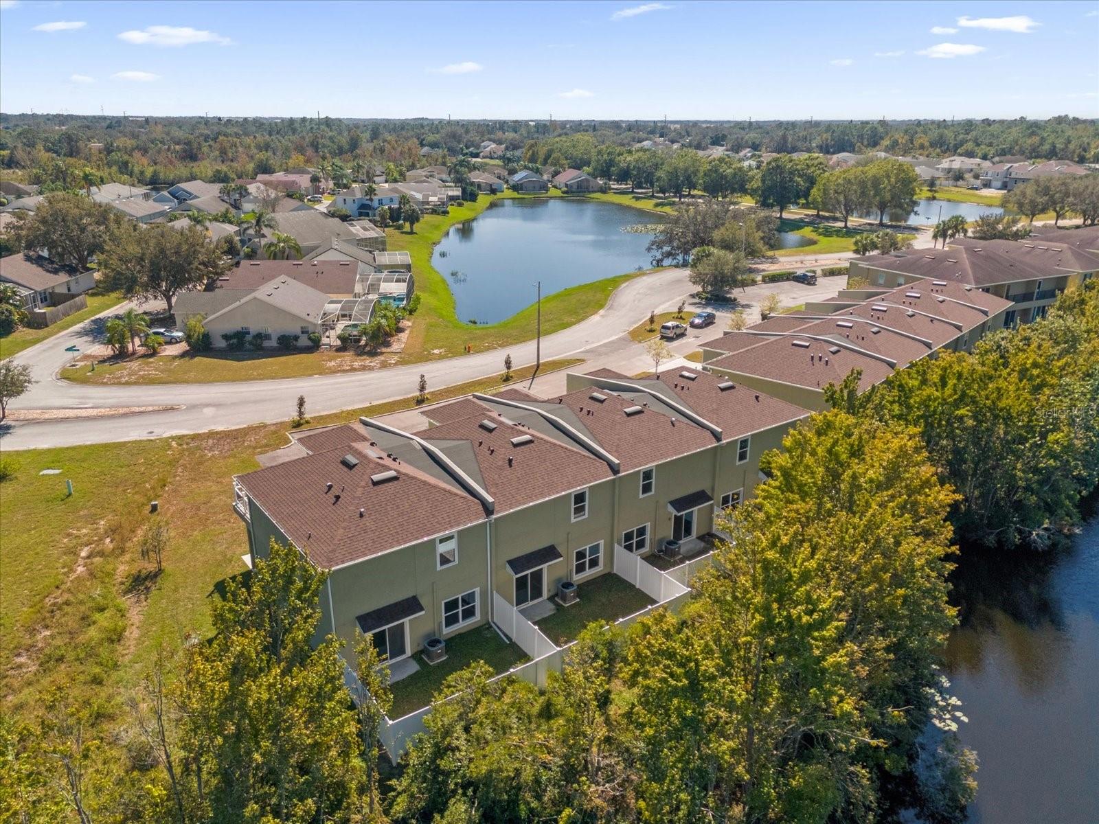 454 LAKE SHORE PKWY, DAVENPORT, FL, 33896