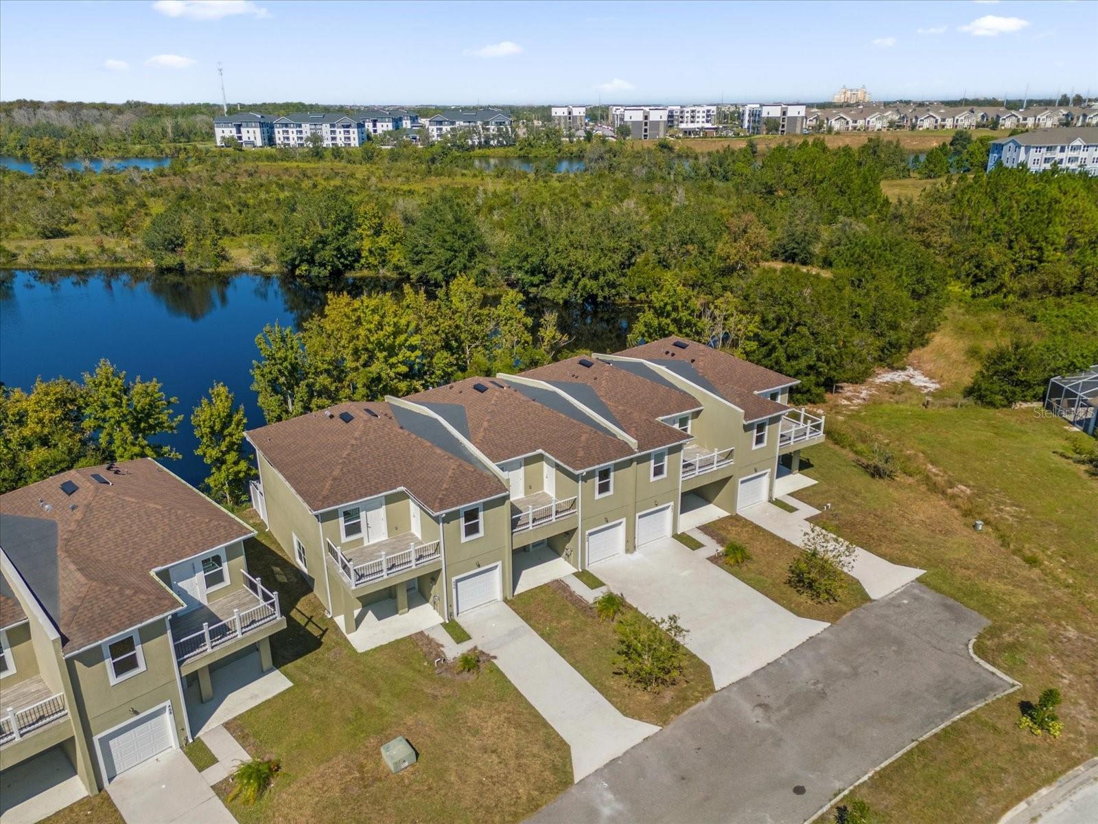 454 LAKE SHORE PKWY, DAVENPORT, FL, 33896