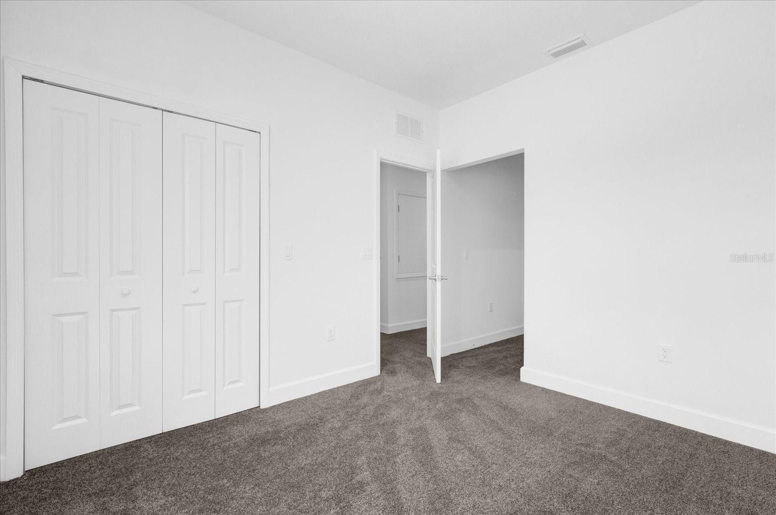 454 LAKE SHORE PKWY, DAVENPORT, FL, 33896
