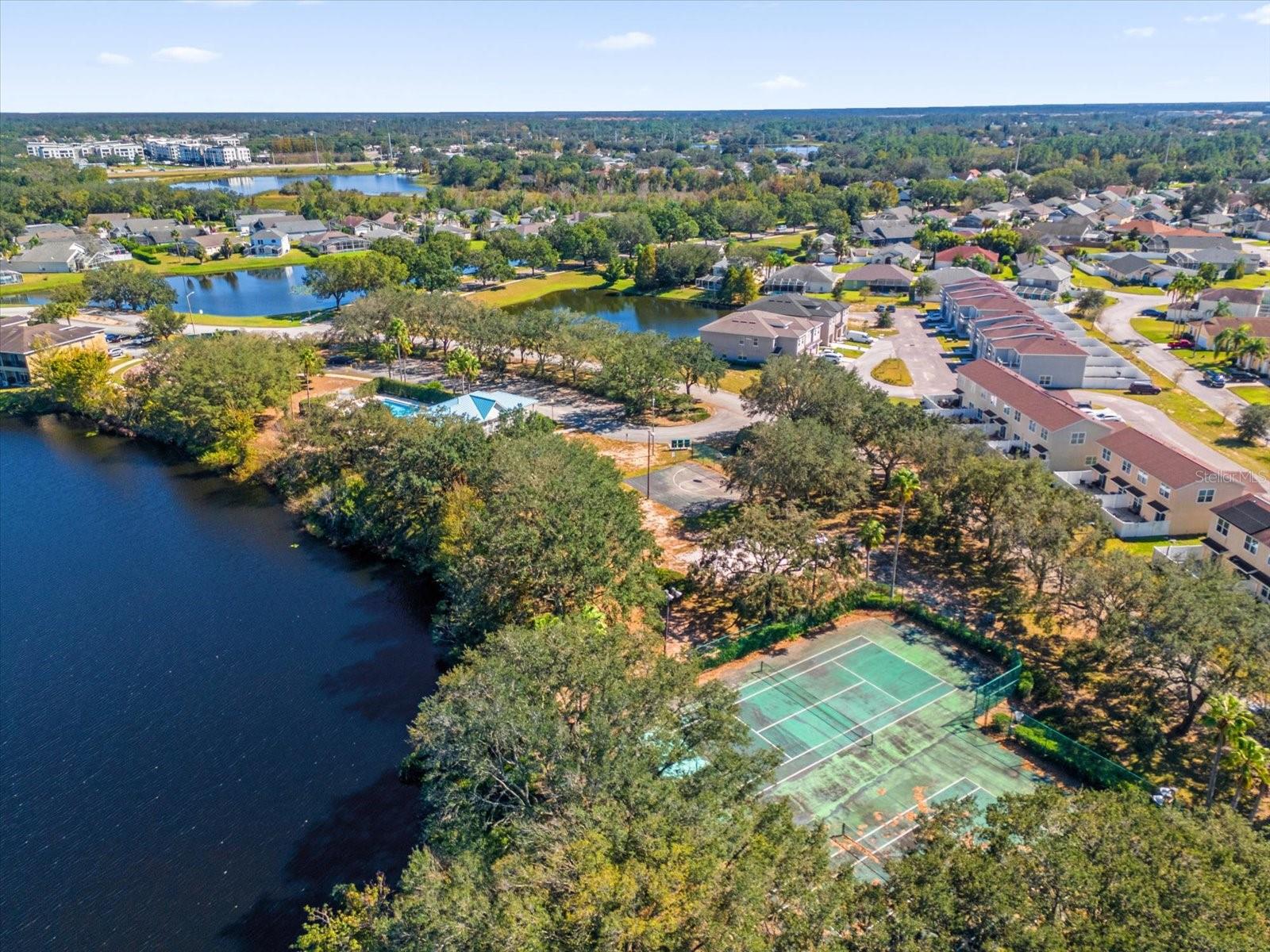 454 LAKE SHORE PKWY, DAVENPORT, FL, 33896