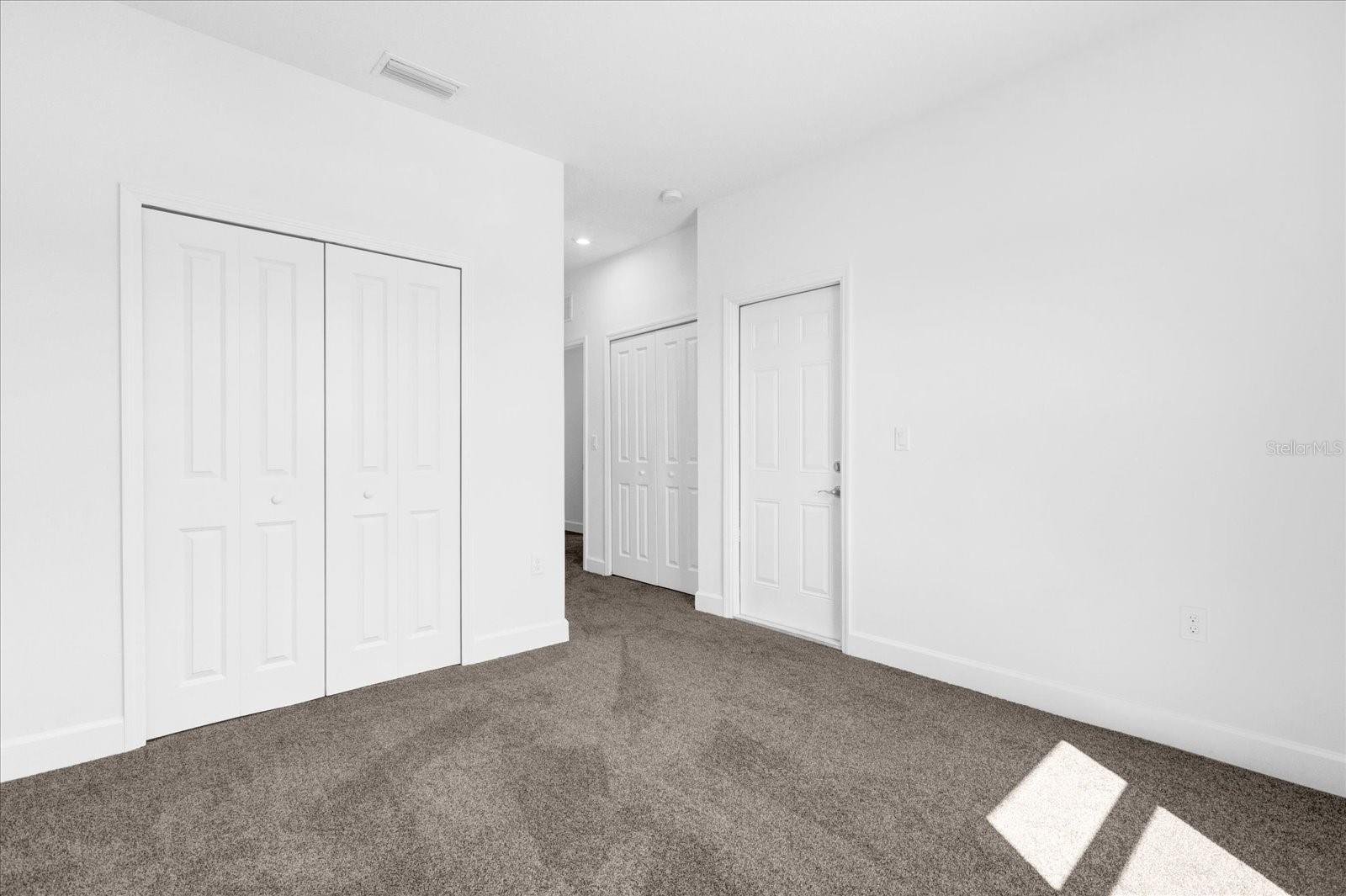 454 LAKE SHORE PKWY, DAVENPORT, FL, 33896