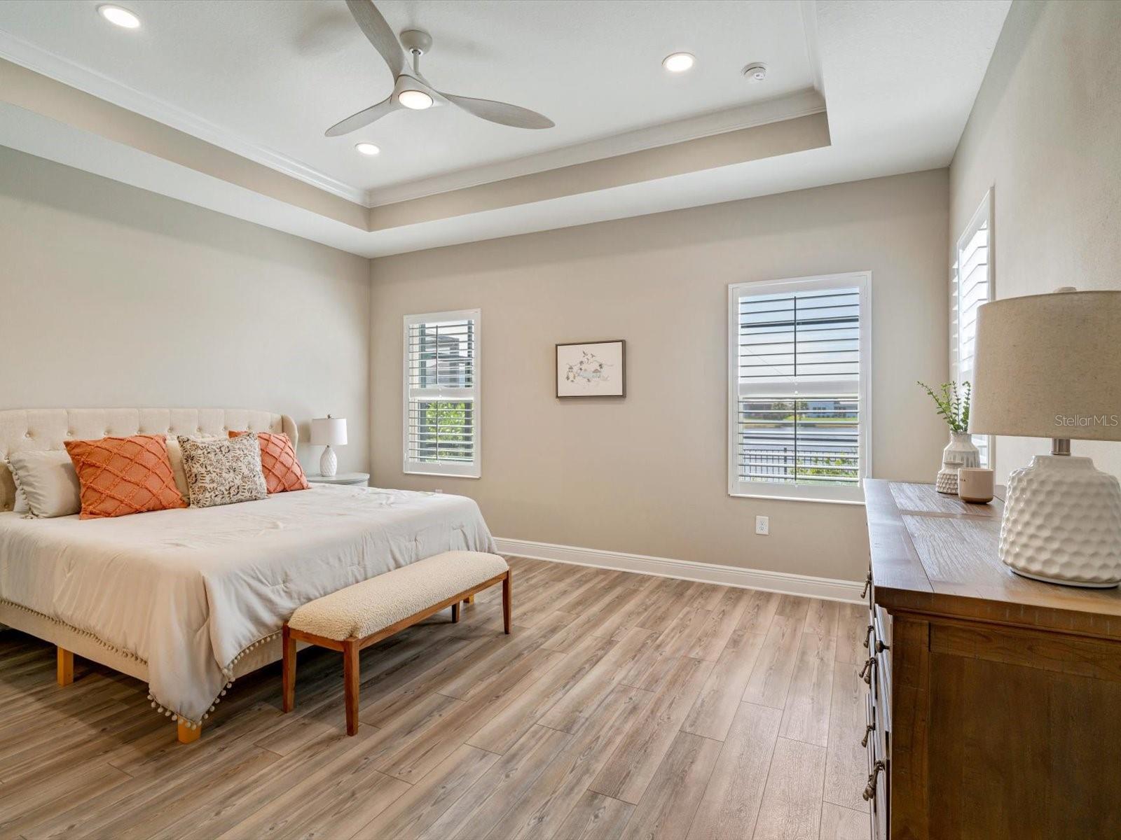 10176 CANAVERAL CIR, SARASOTA, FL, 34241