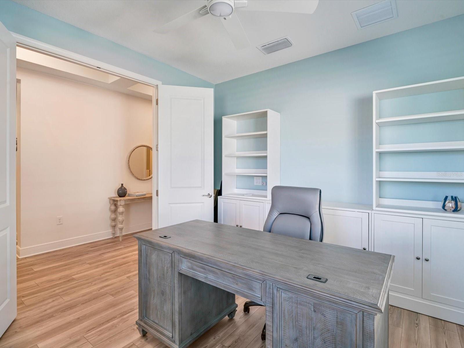 10176 CANAVERAL CIR, SARASOTA, FL, 34241