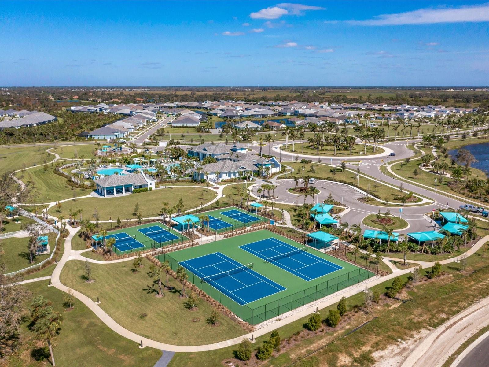 10176 CANAVERAL CIR, SARASOTA, FL, 34241