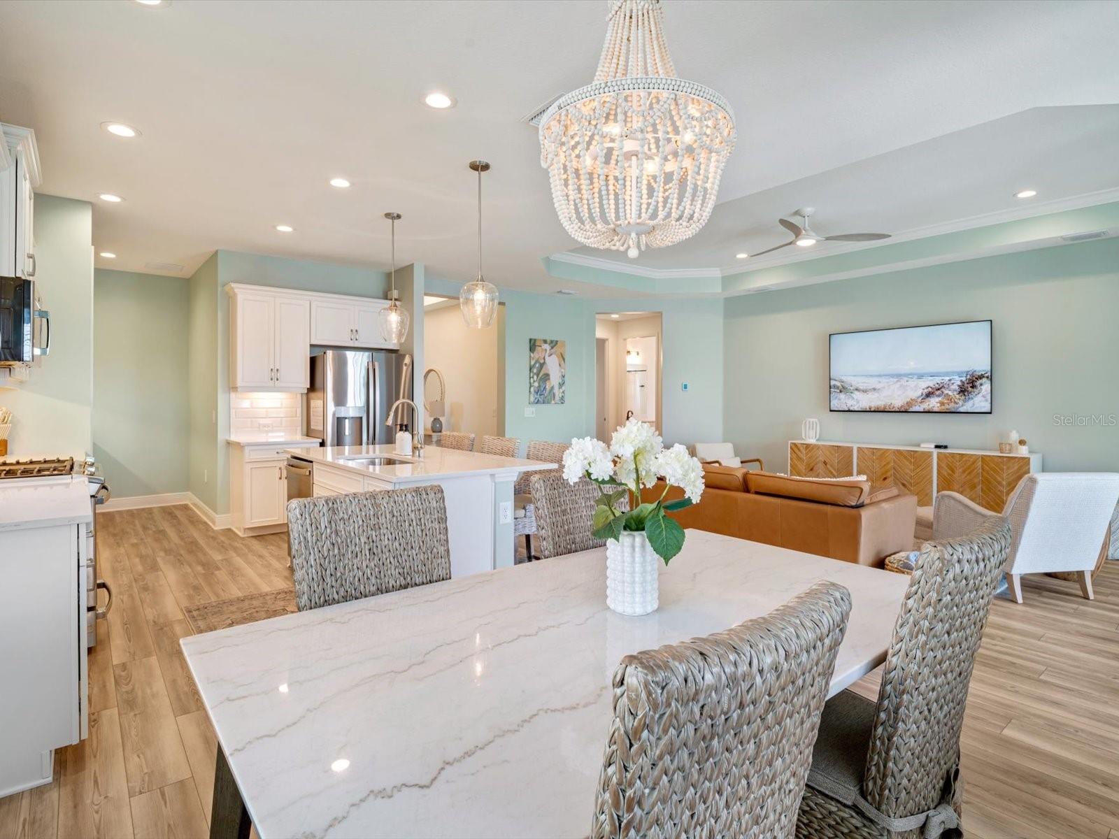 10176 CANAVERAL CIR, SARASOTA, FL, 34241