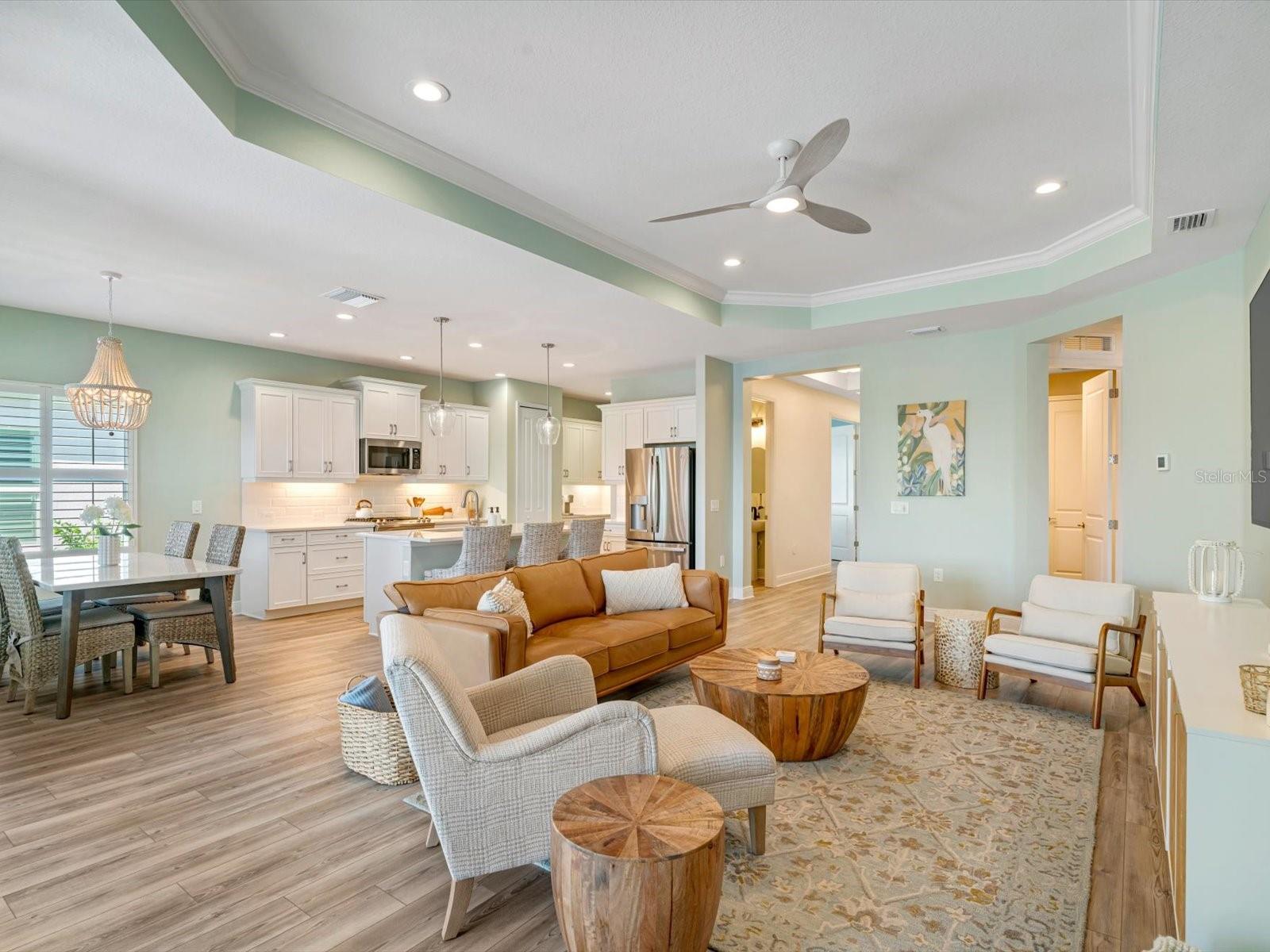 10176 CANAVERAL CIR, SARASOTA, FL, 34241