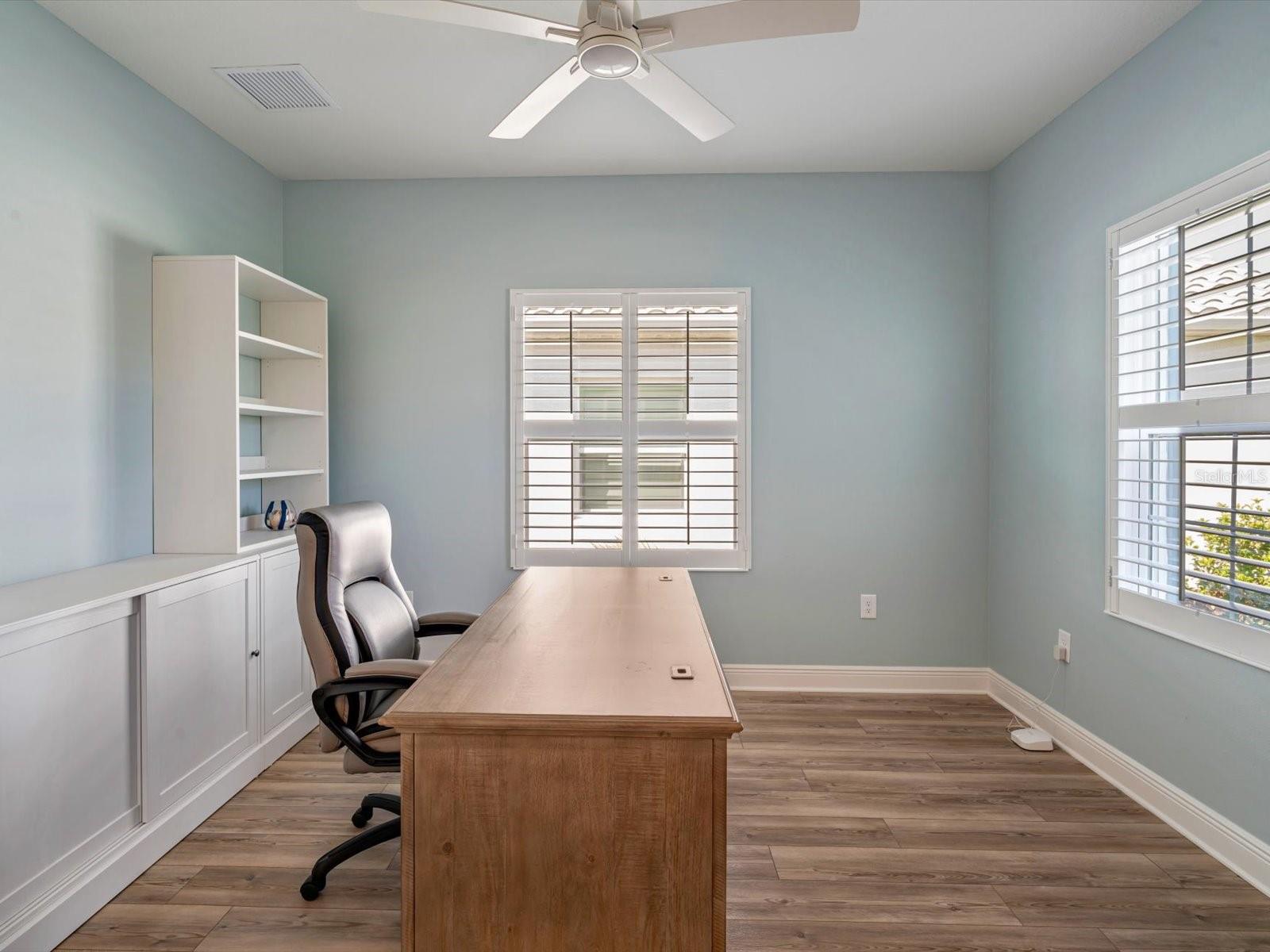 10176 CANAVERAL CIR, SARASOTA, FL, 34241