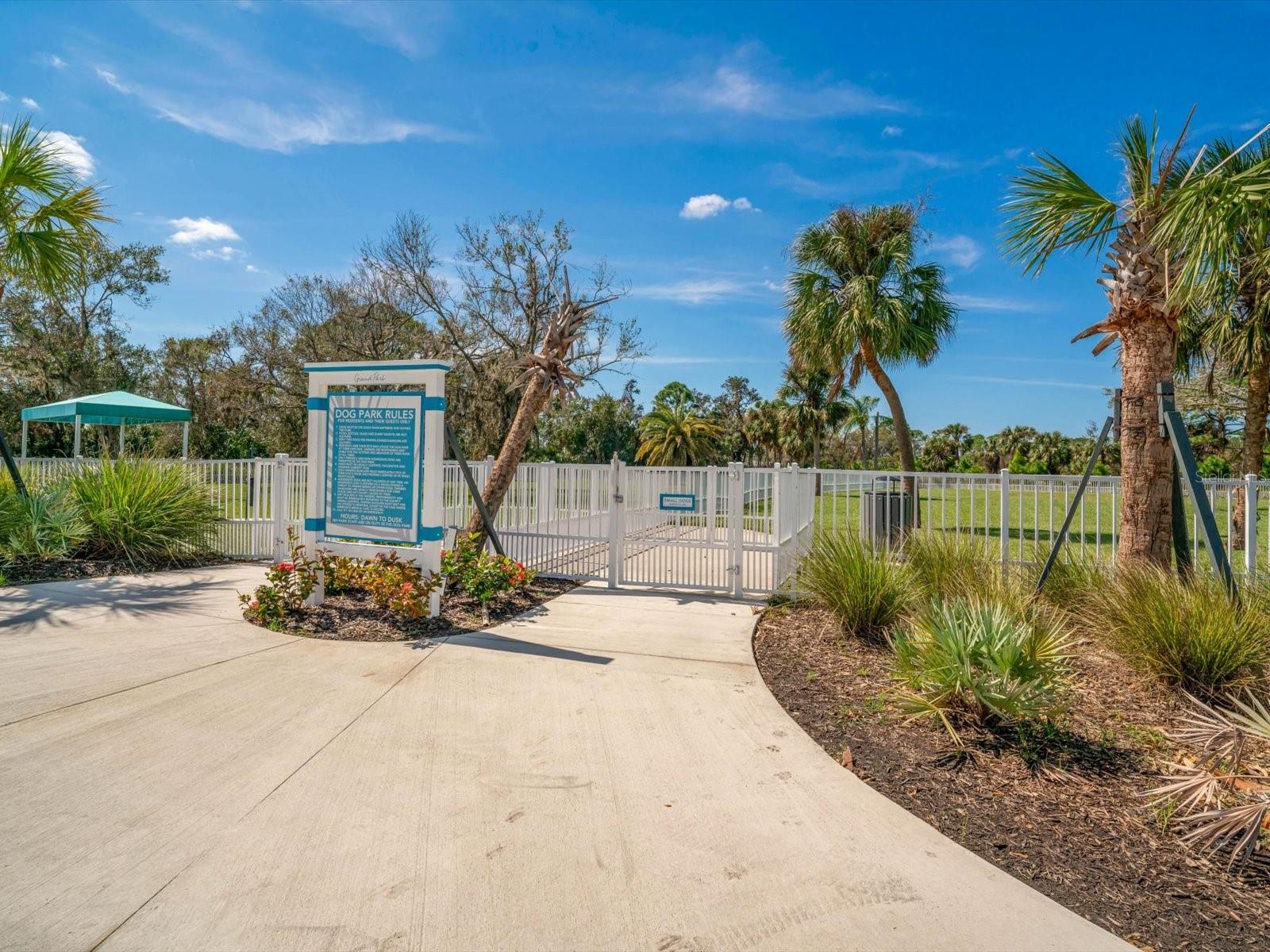 10176 CANAVERAL CIR, SARASOTA, FL, 34241
