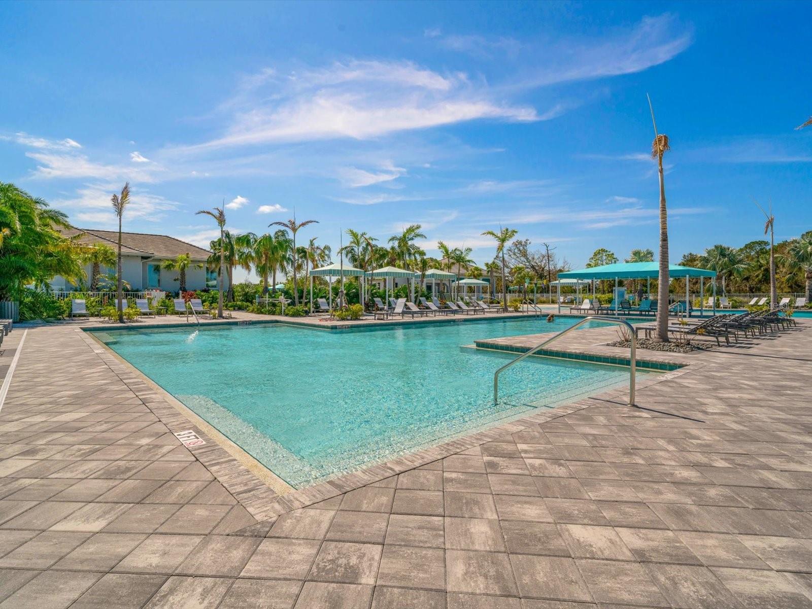 10176 CANAVERAL CIR, SARASOTA, FL, 34241
