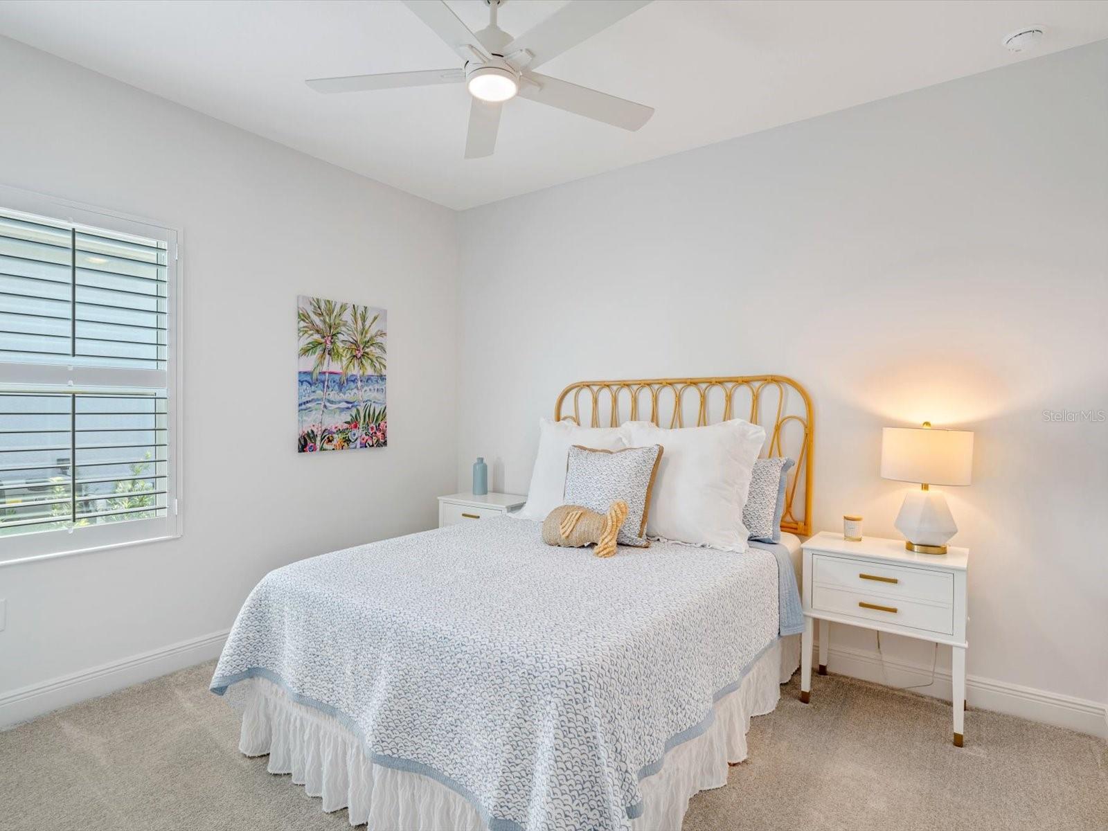 10176 CANAVERAL CIR, SARASOTA, FL, 34241