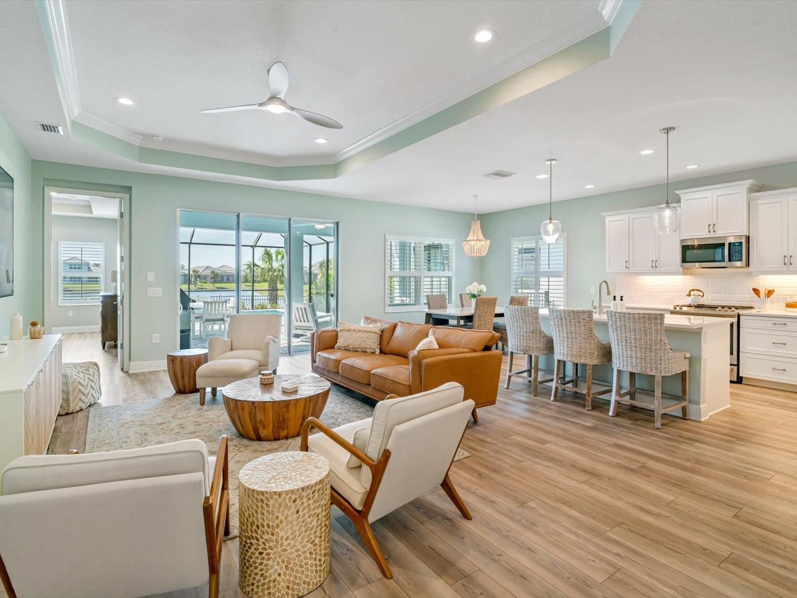 10176 CANAVERAL CIR, SARASOTA, FL, 34241