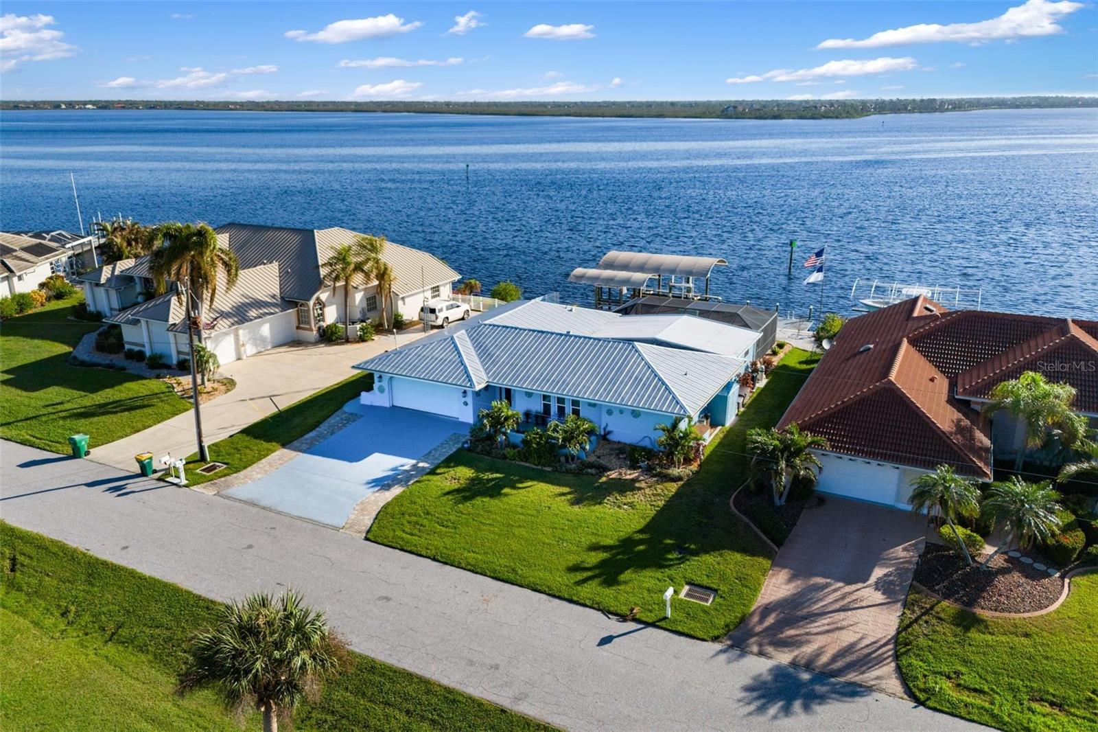 12596 BACCHUS RD, PORT CHARLOTTE, FL, 33981