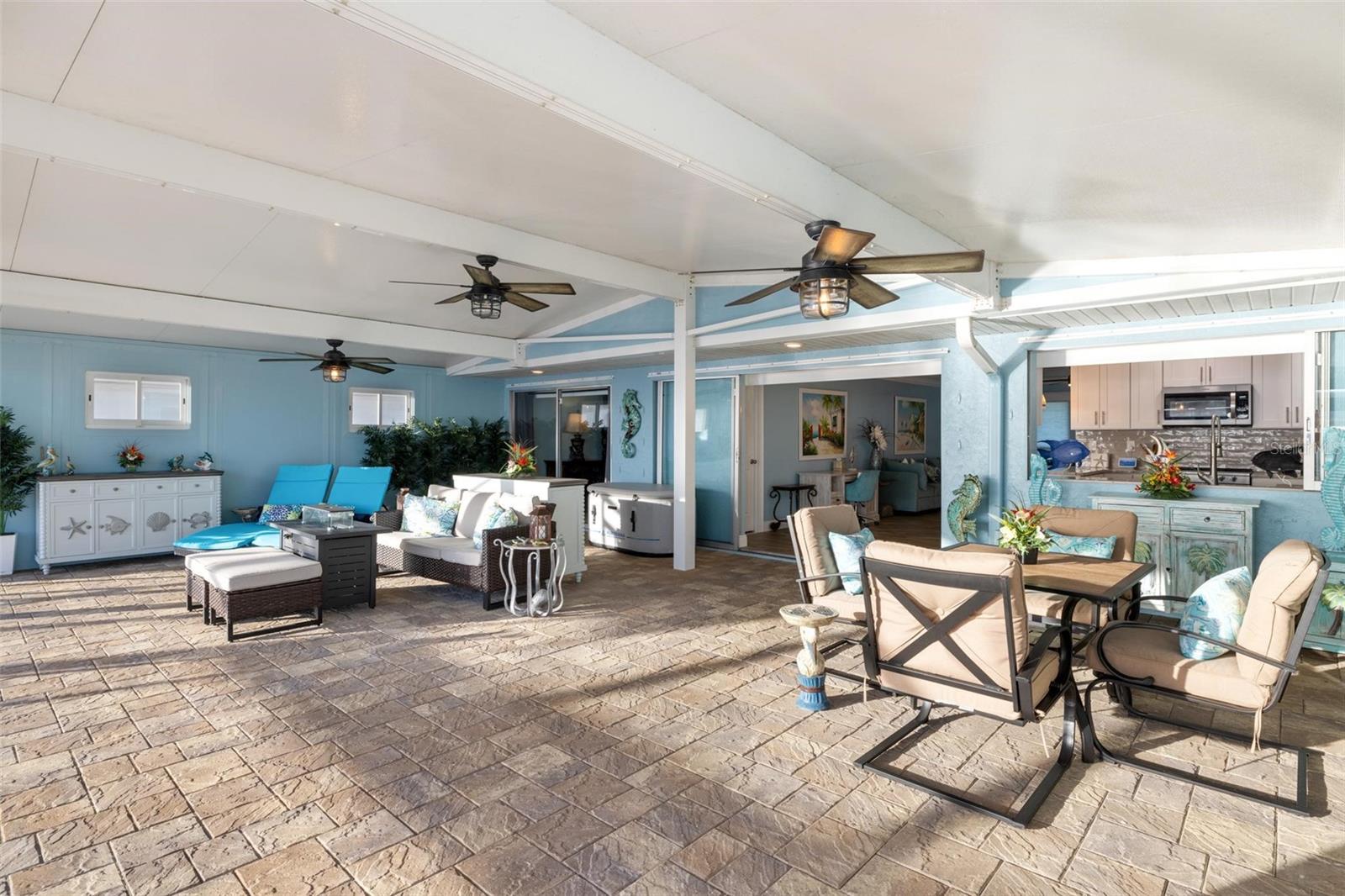 12596 BACCHUS RD, PORT CHARLOTTE, FL, 33981