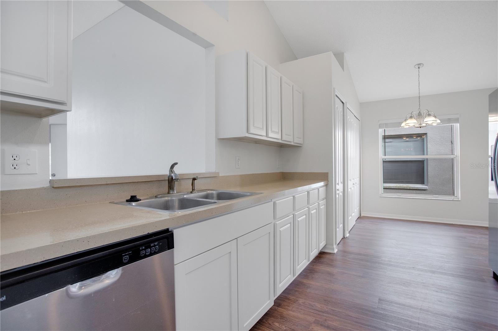12103 DAWN VISTA DR, RIVERVIEW, FL, 33578